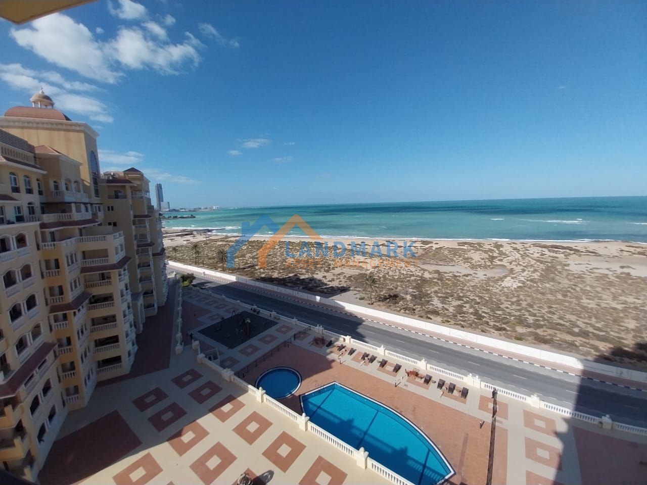 Gorgeous newly refurbished 2 bedrooms In Royal Breeze 4,full sea view