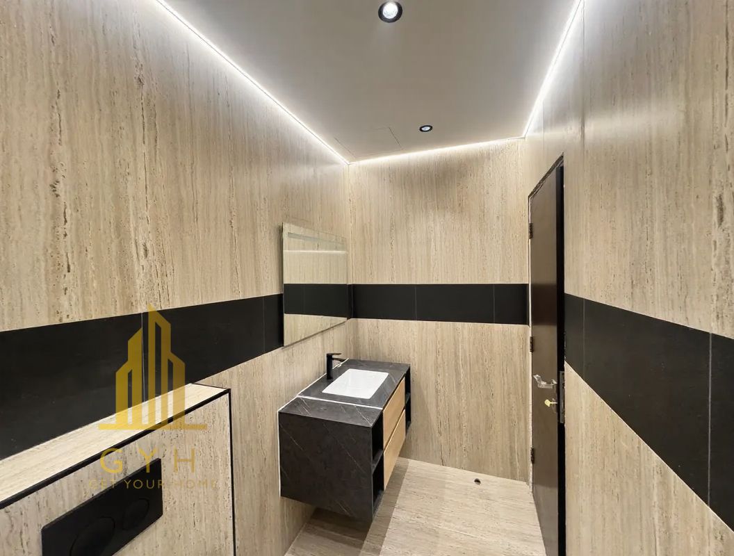 Vacant | Fully Fitted, Upgraded Office | Premium Business Space