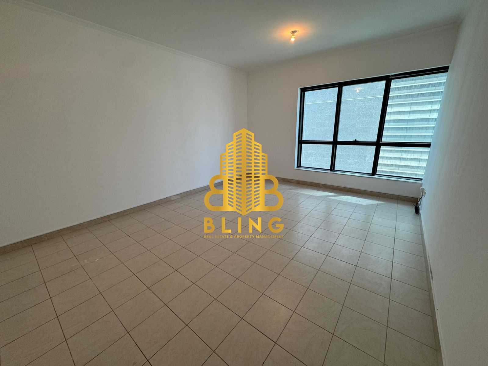 Tremendous 2BHK With Closed Kitchen & Built-In Cupboards
