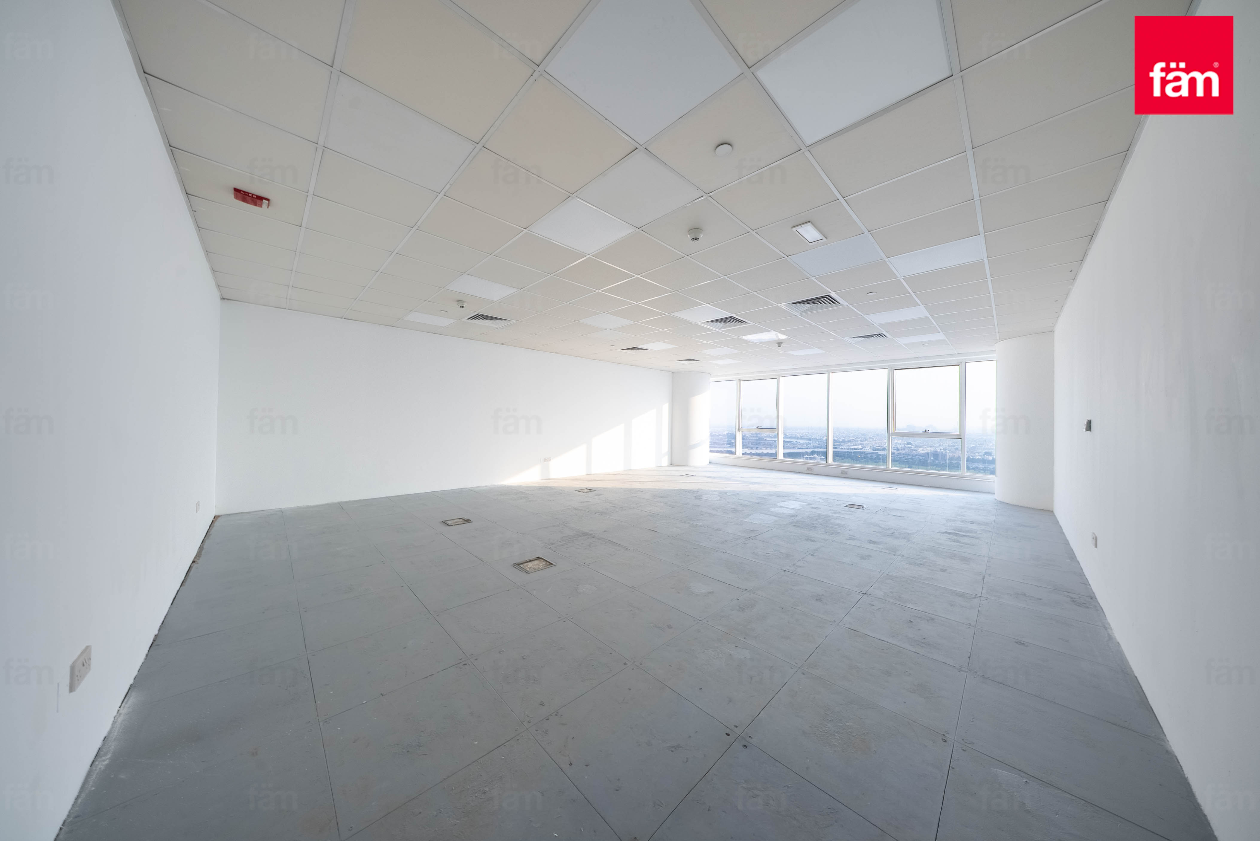 Fully Fitted / High Floor / Open Views