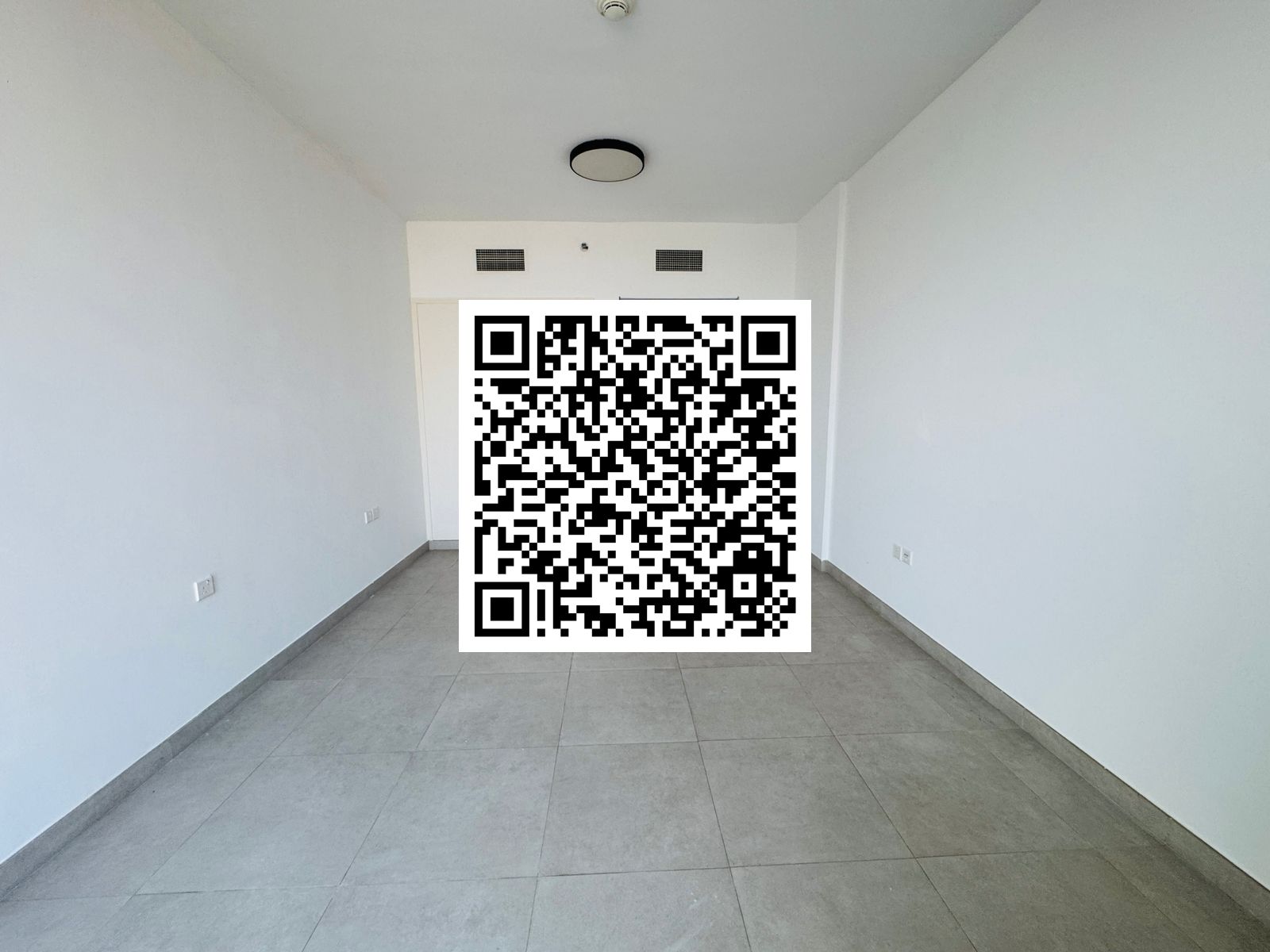 Big Studio Apartment for rent in Areej Building