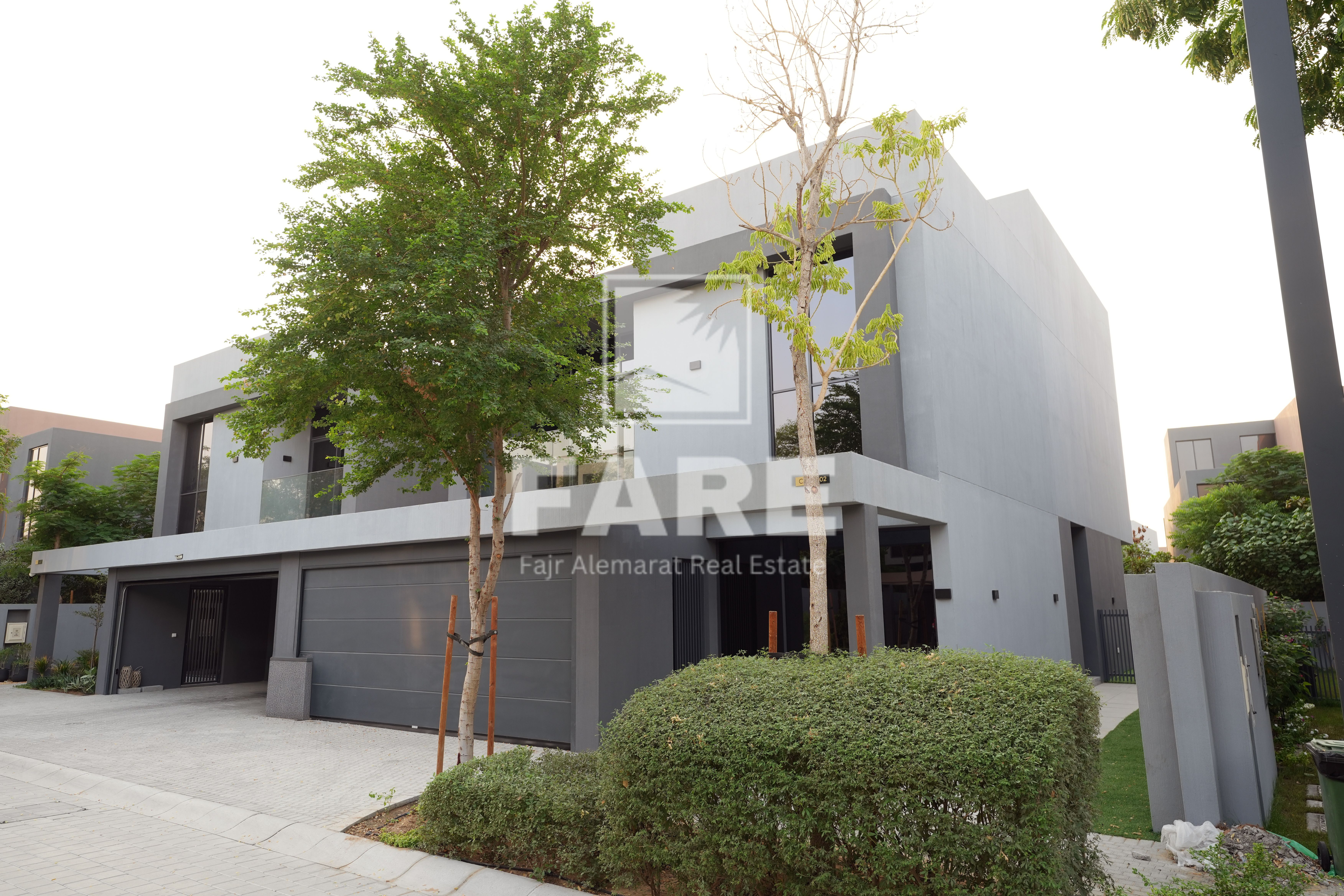 Modern 4-Bedroom Villa for Sale | Saro, Masaar