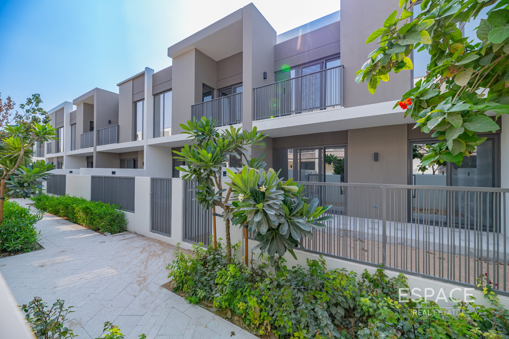 3 Beds plus Maids | Unfurnished | Vacant