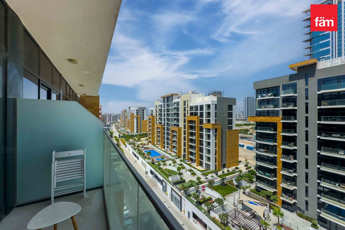 Furnished | Partially Upgraded | Parial canal view