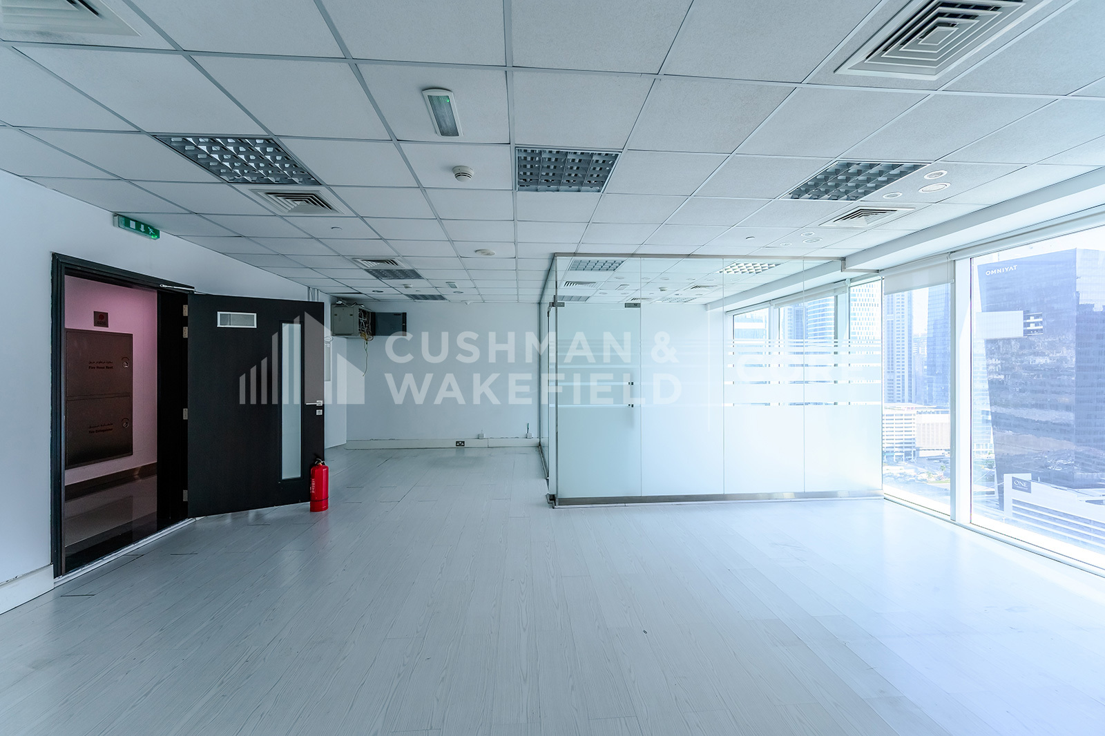 1 Partition | Fully Fitted Office | Mid Floor