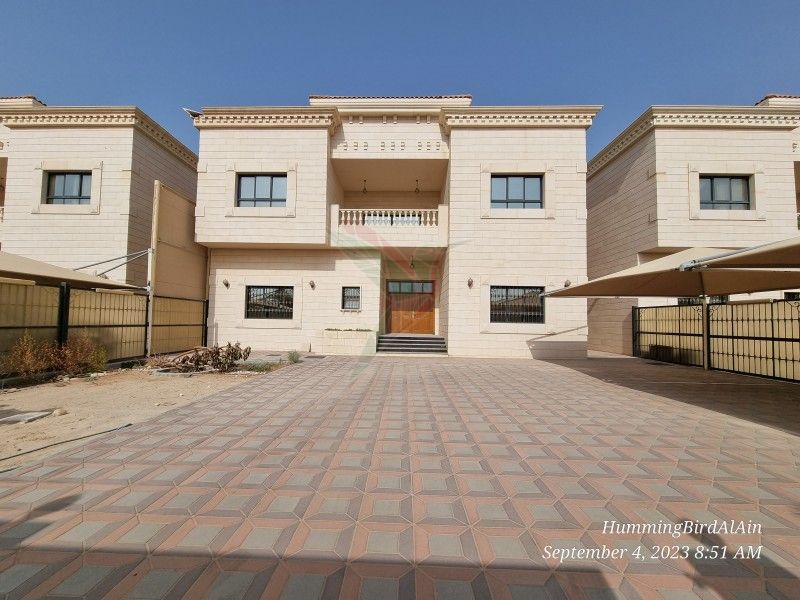 All Master Bedroom with Wardrobes Balcony and Yard