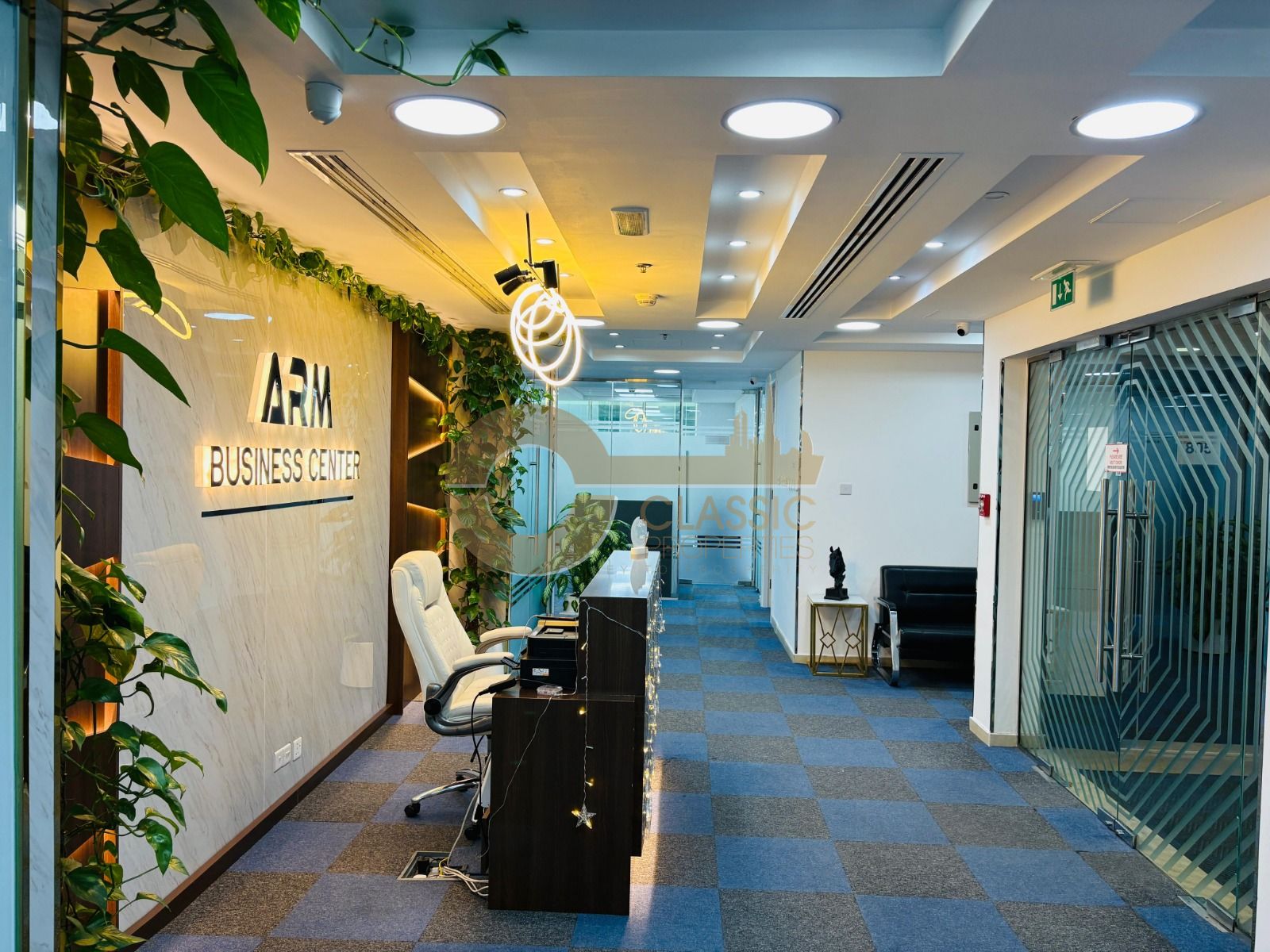COMMERCIAL SPACE | FURNISHED | BUSINESS CENTER