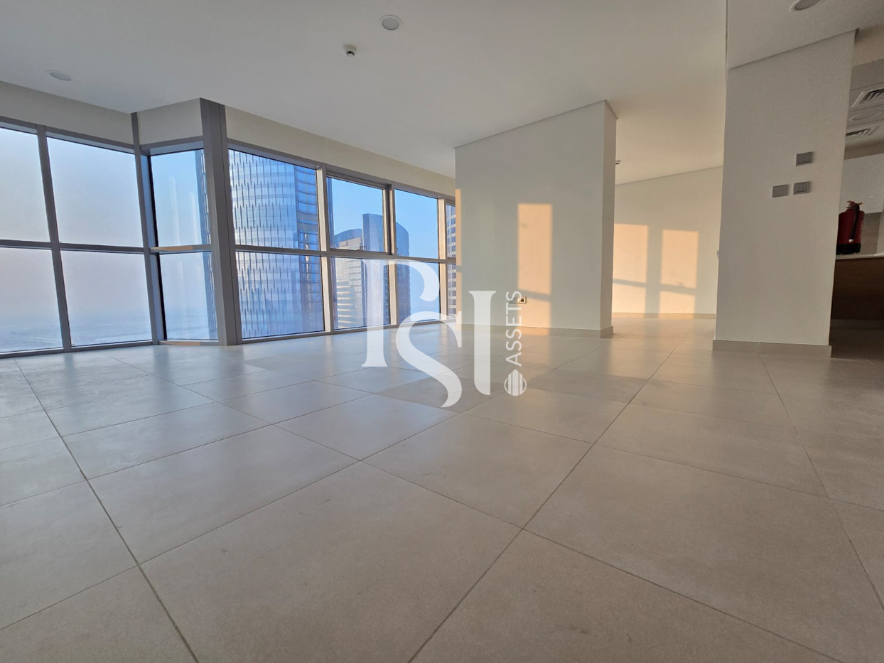 Maid Room | Corner Unit | Kitchen Appliances