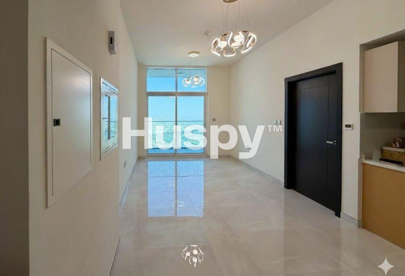 Vacant | Furnished | Community View