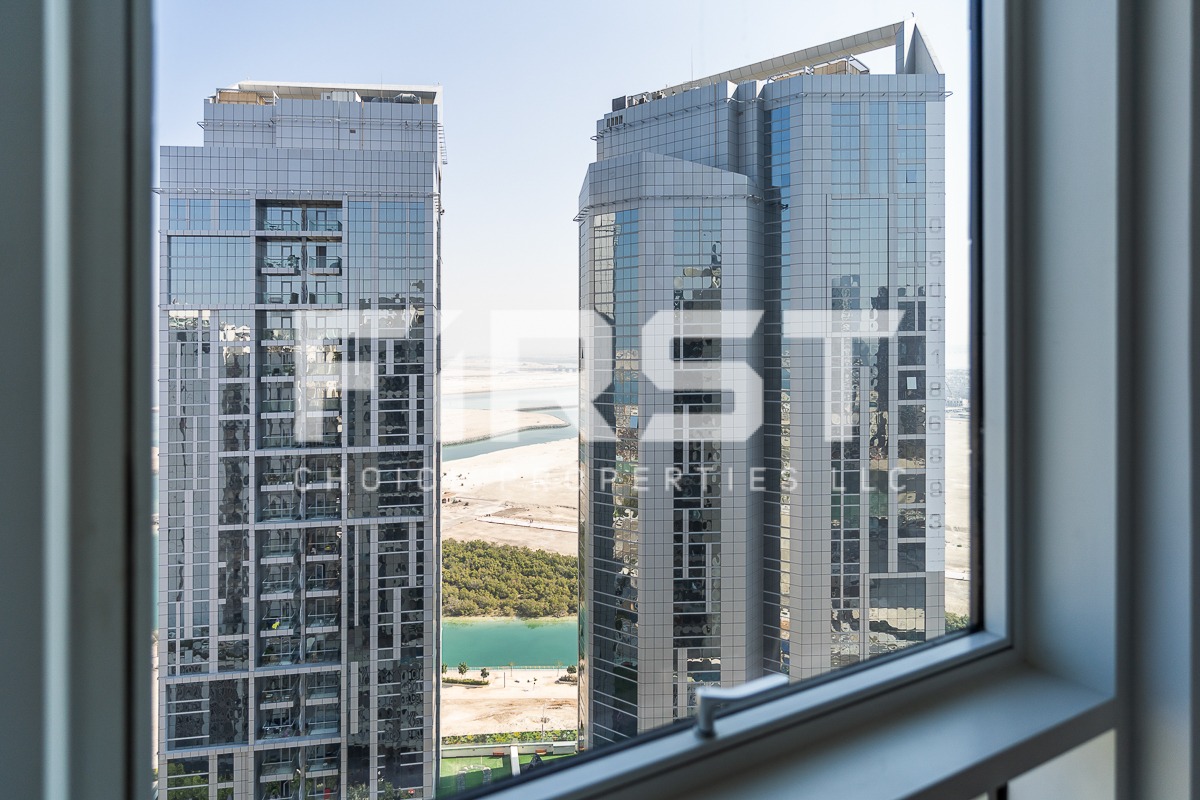 Comfortable 2BR Living with Strong Rental Appeal