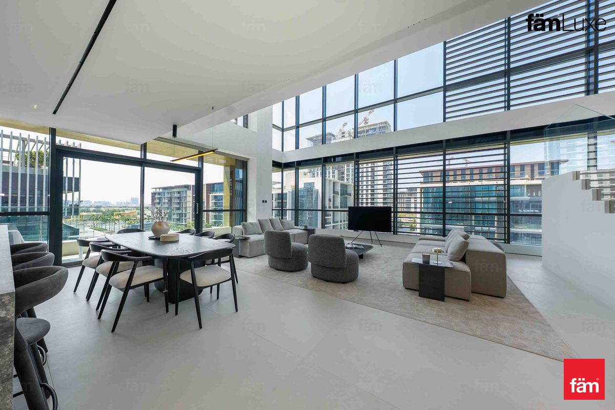 Unique 4B+M Duplex | Unfurnished | Vacant Now