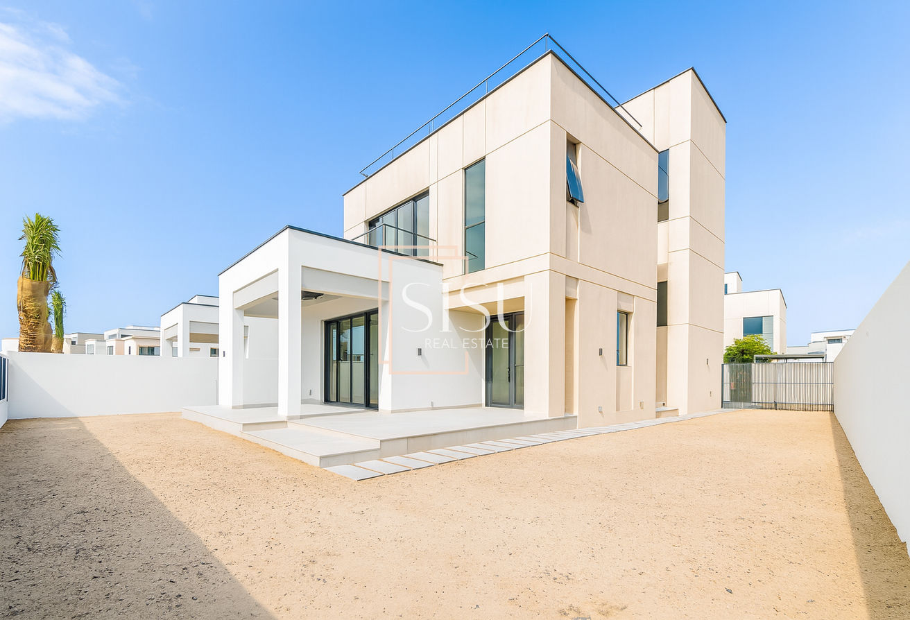 Move in Now | Big Plot | Vastu Compliant