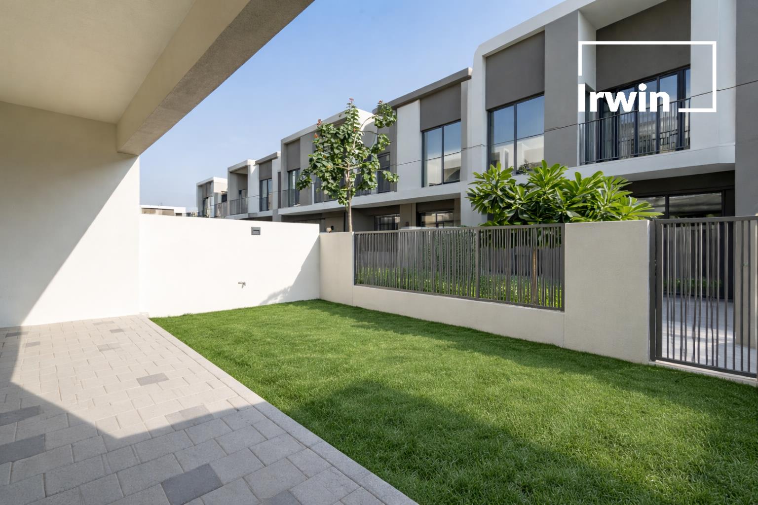 Multiple Cheques | Internal | Appliances Included
