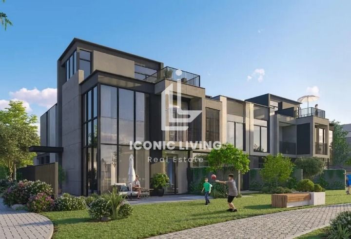 4BR + Maid’s Room Villa for Sa...