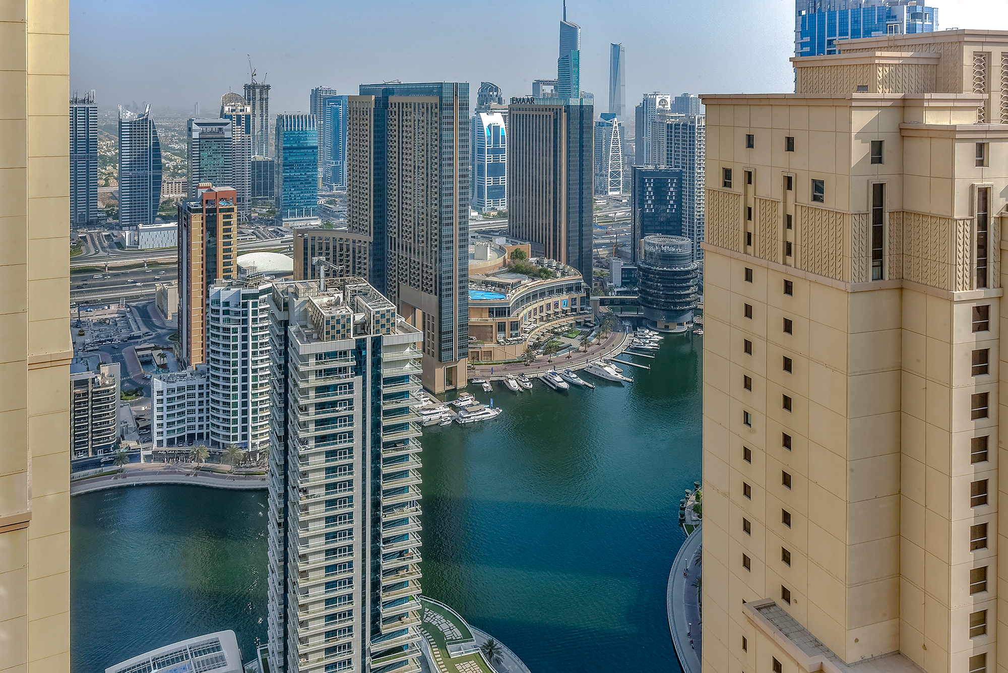 Marina View Relax – One-Bedroom Apartment at Sadaf