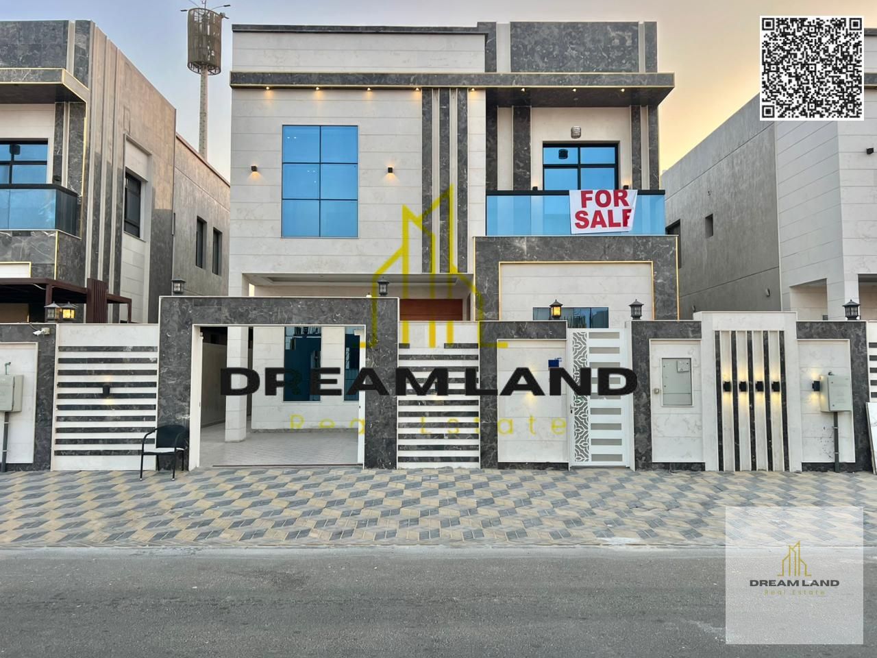 Own a villa with a modern design and new decor. Freehold ownership available to all nationalities. Price includes electricity and air conditioning.