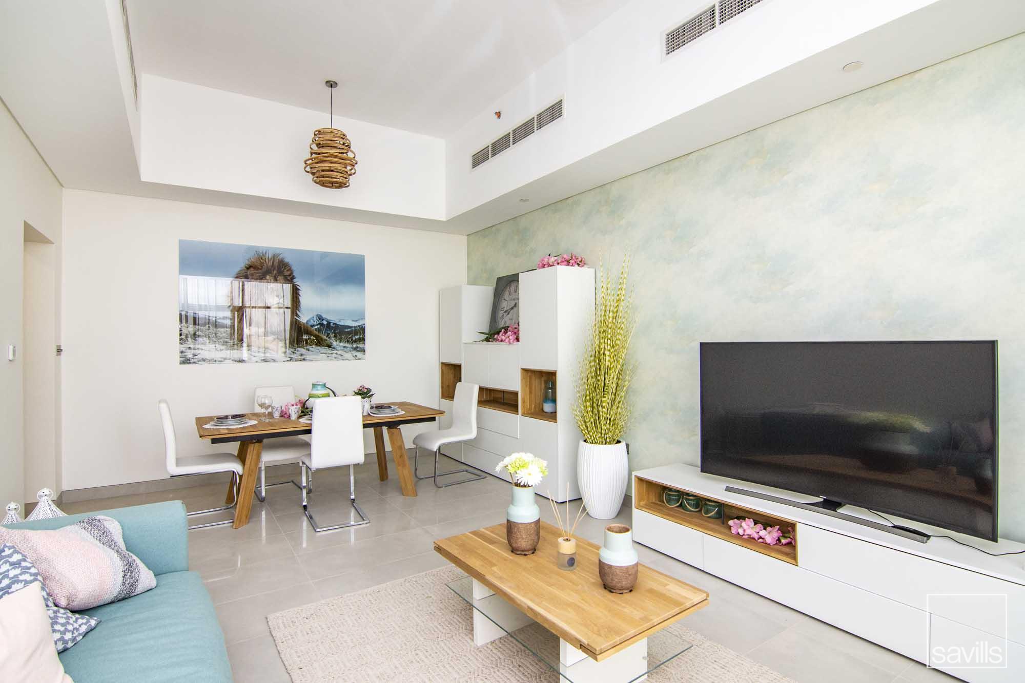 2 bedroom with Maidsroom | Coomunity View | Vacant