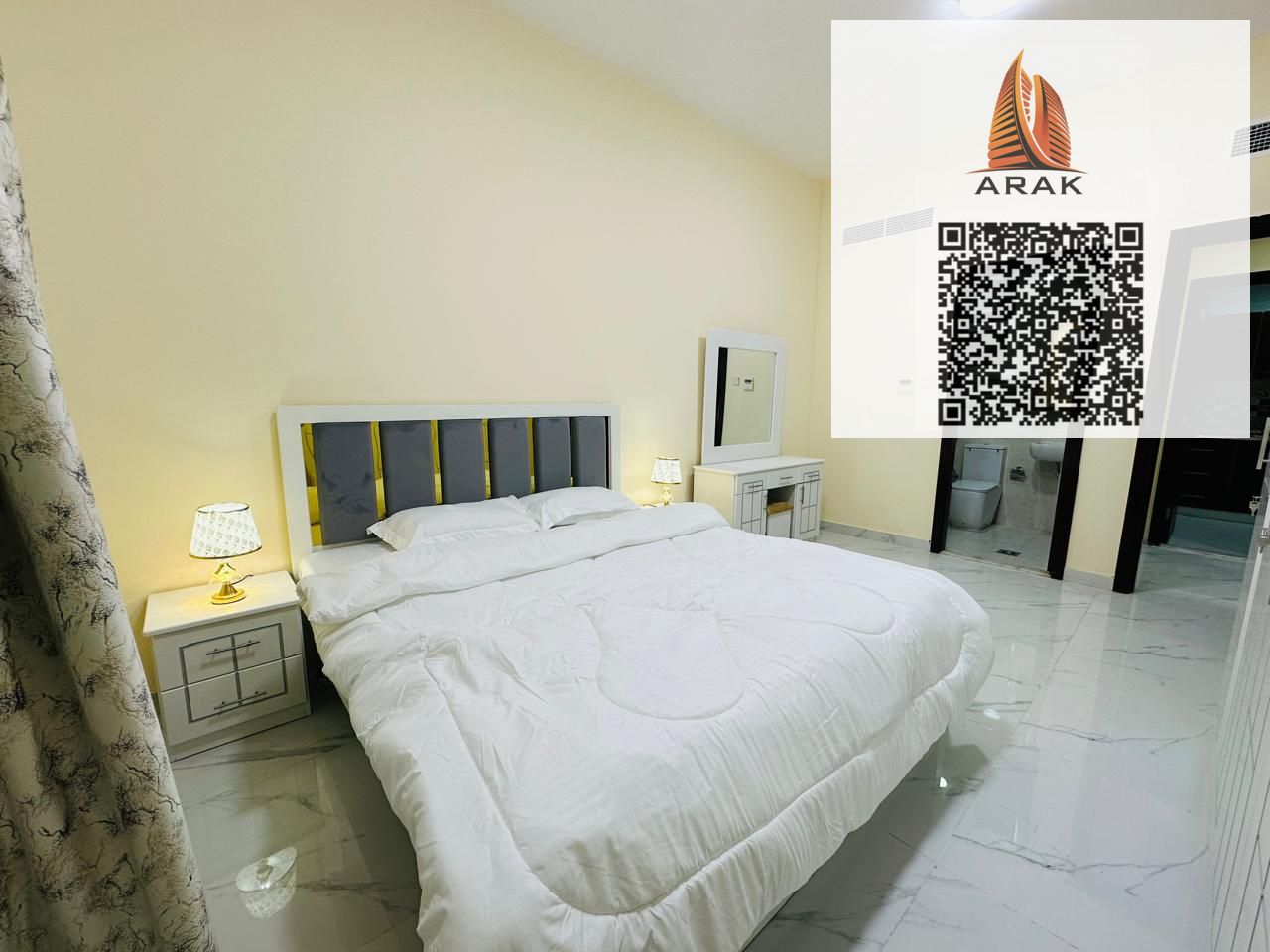 Fully furnished 1 bedroom with living room