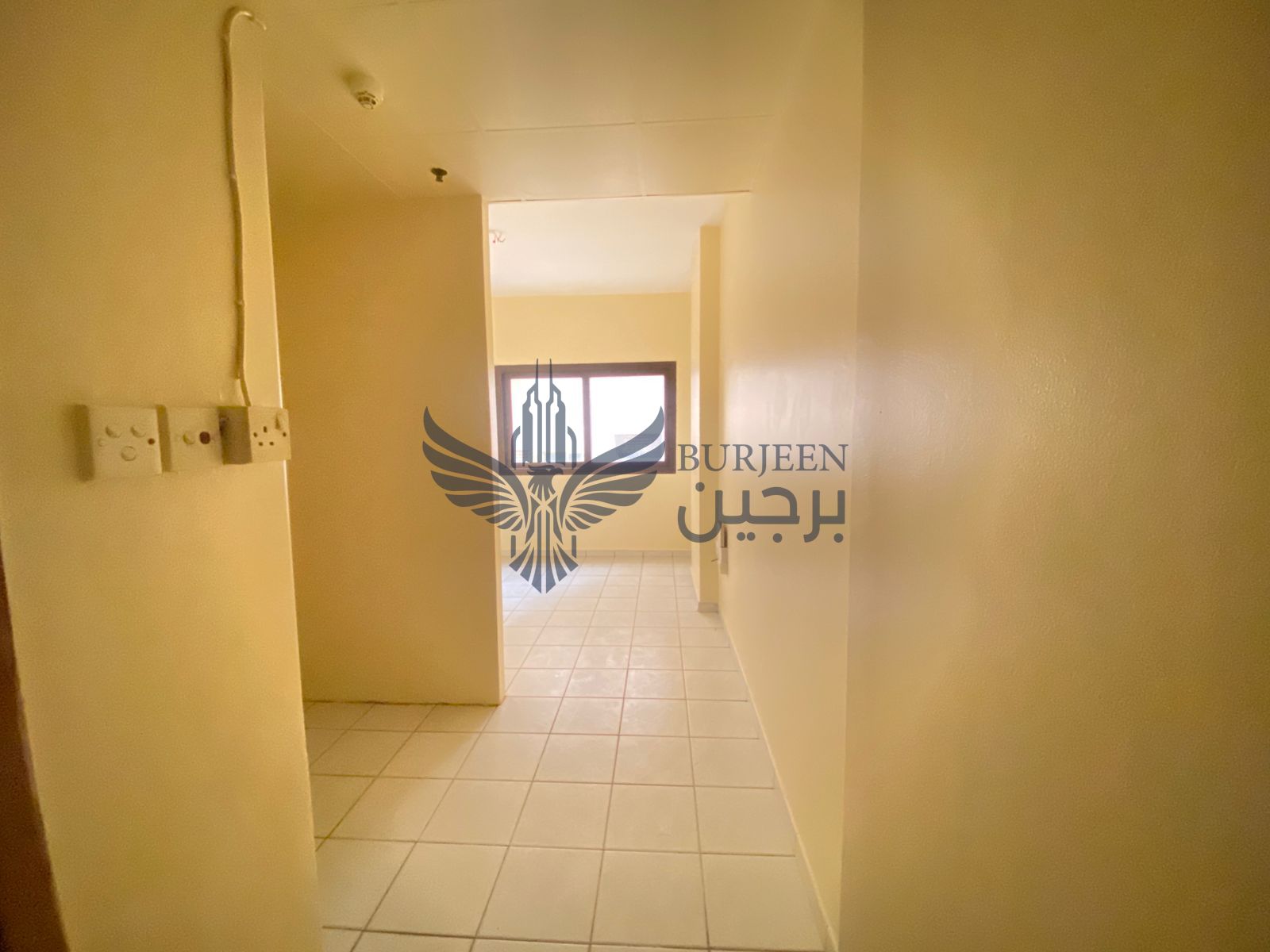 Studio Apartment Family Building Separate Kitchen Near Bus Station