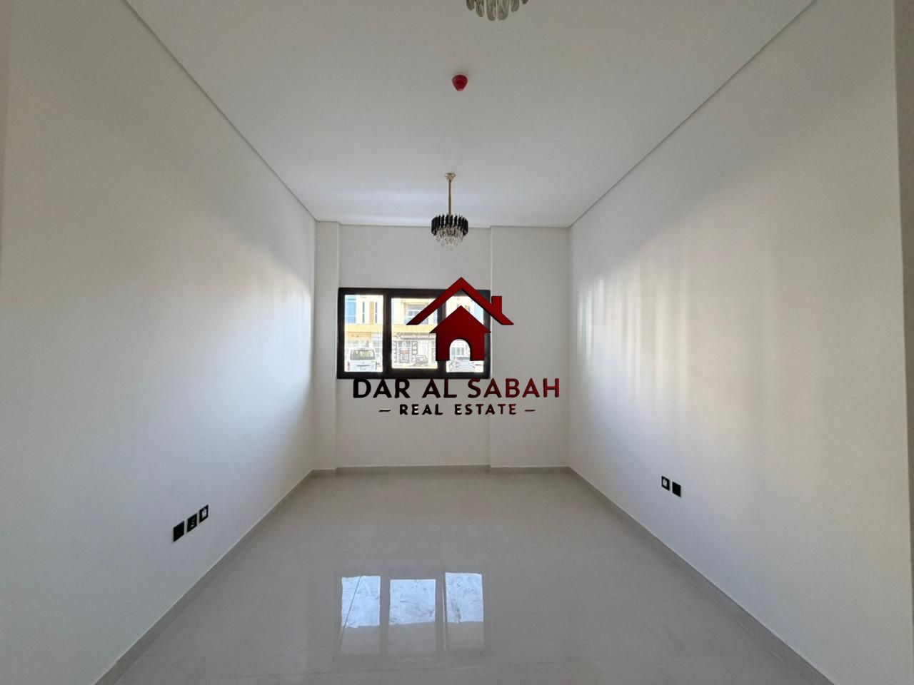 NO CASH DEPOSIT HUGE 1BR WITH BALCONY
