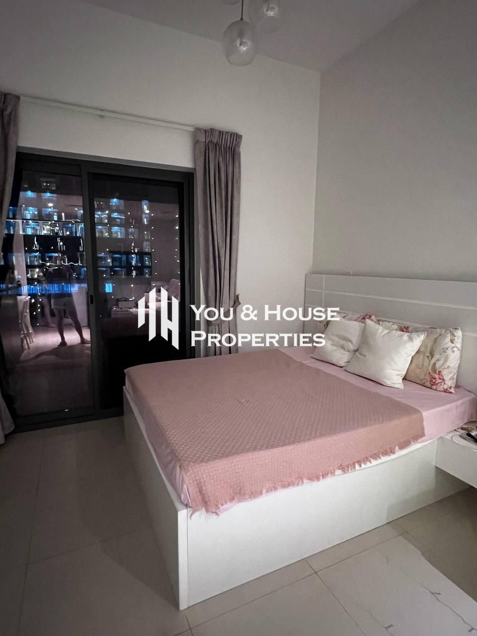 Fully Furnished Unit I Great Quality I Prime Location