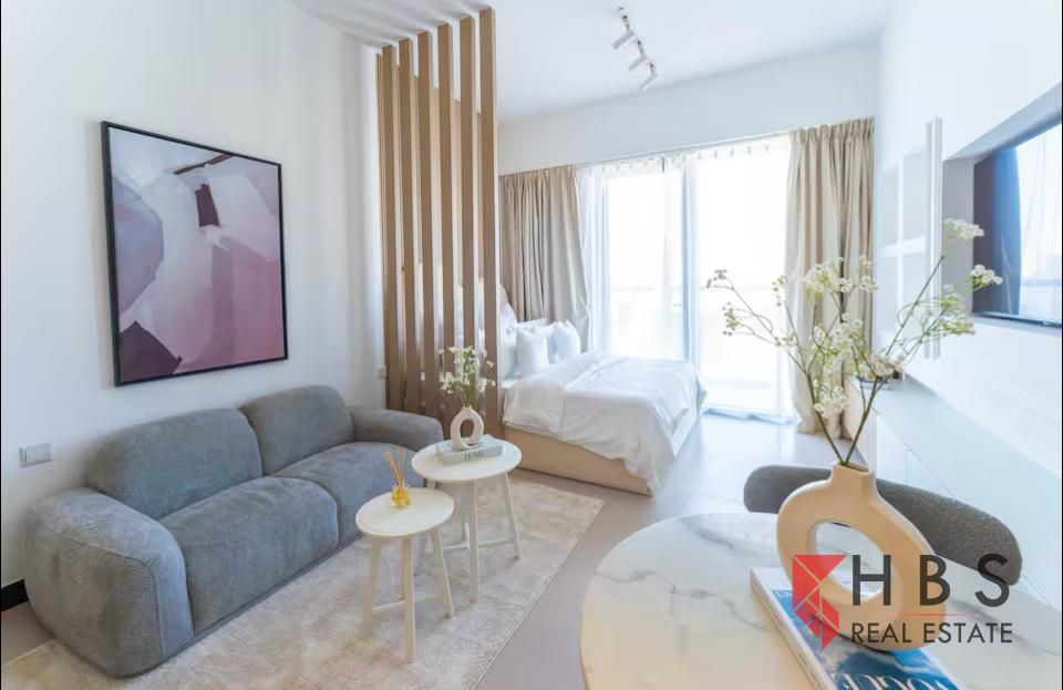 STYLISH FURNISHED | FULLY EQUIPPED | WELL MAINTAINED