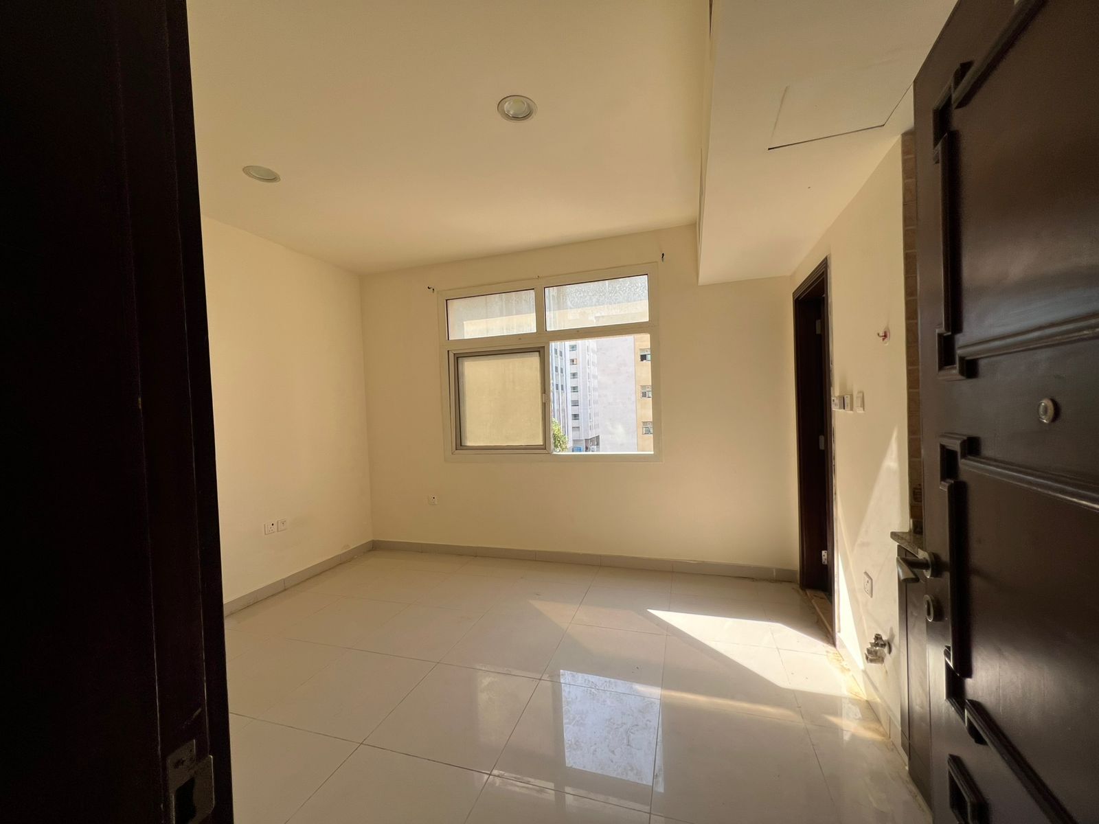 BUDGET FRIENDLY STUDIO | PRIME AREA | AL QULAYAA