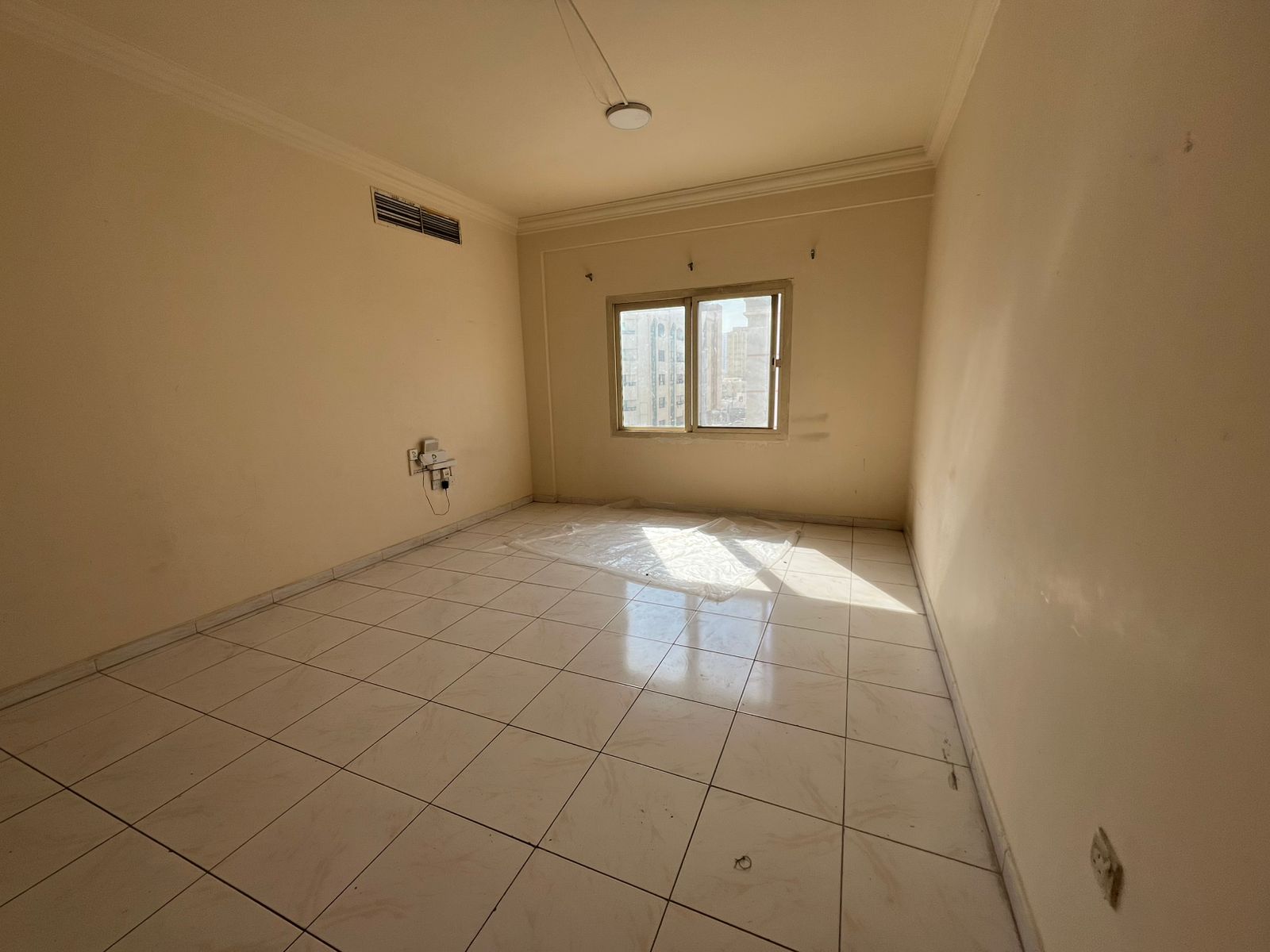 SPACIOUS 1BR APARTMENT | BALCONY | OPEN KITCHEN | AL QULAYAA