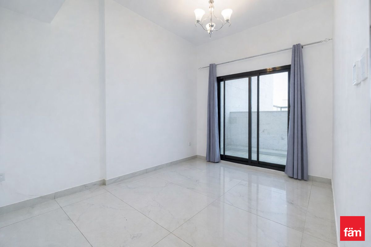 New Built I Open Kitchen I Beautiful View