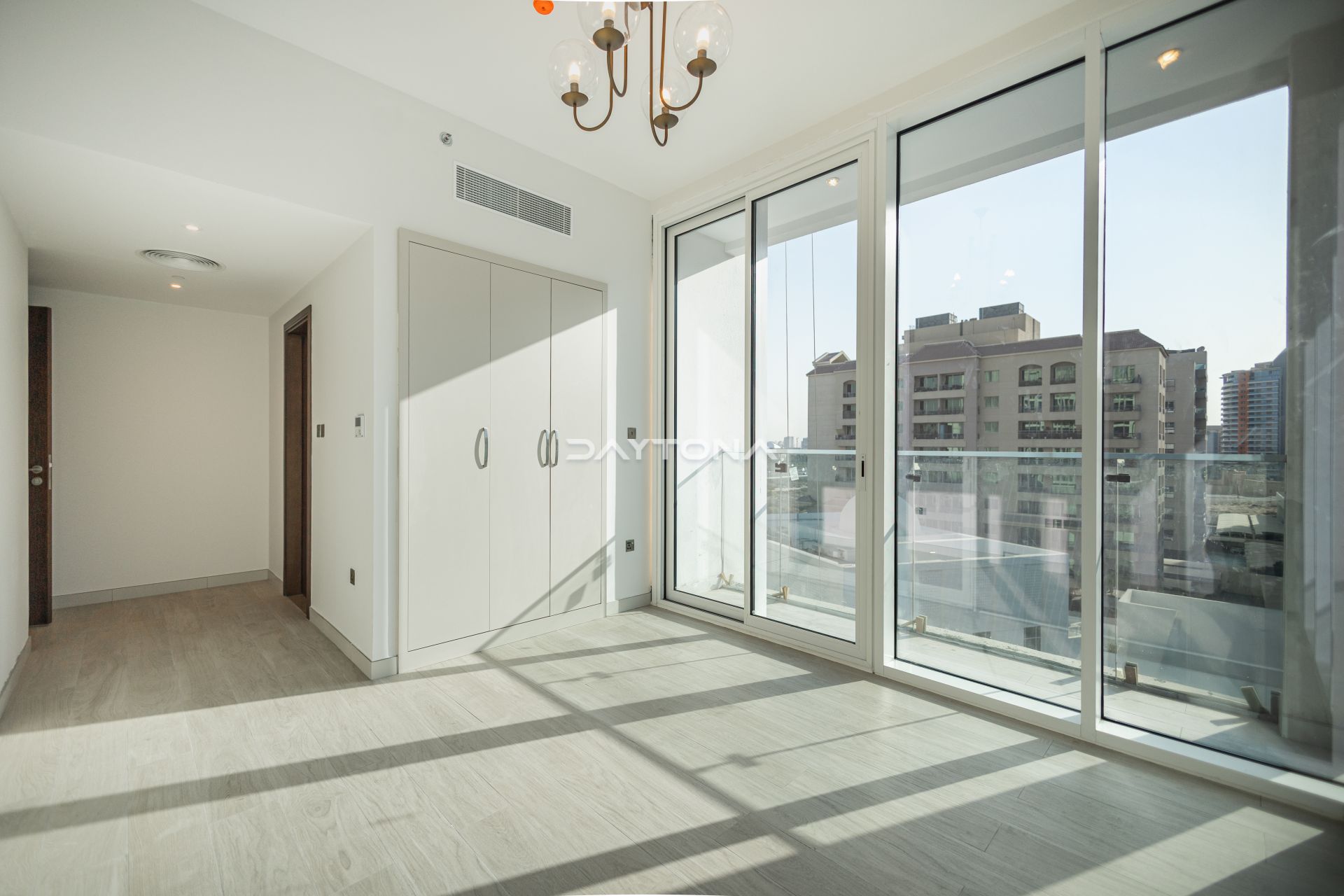 3 BED + MAID | | BRIGHT & CLOSE KITCHEN | BRAND NEW
