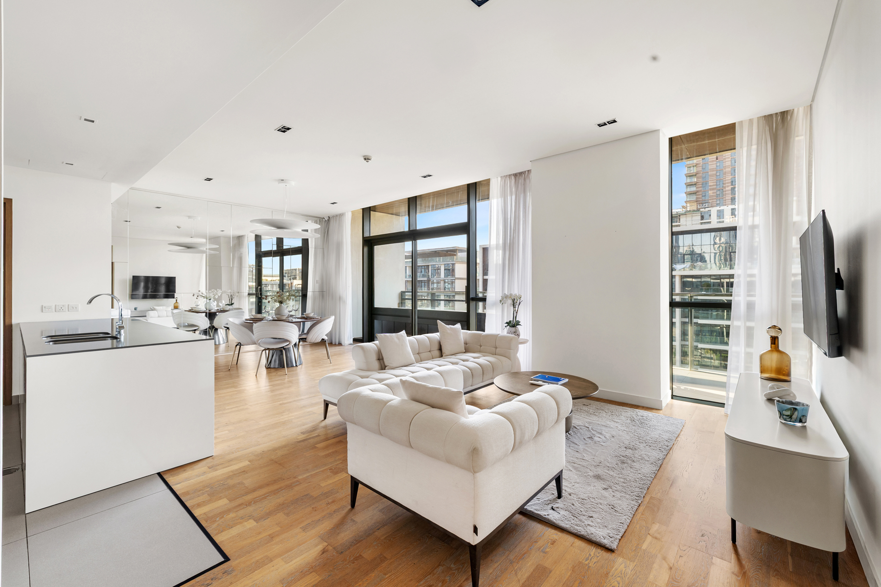Classy 1 BR | Family Living | Great Amenities