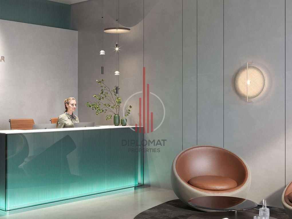 Bright &amp; Spacious | Stunning V...