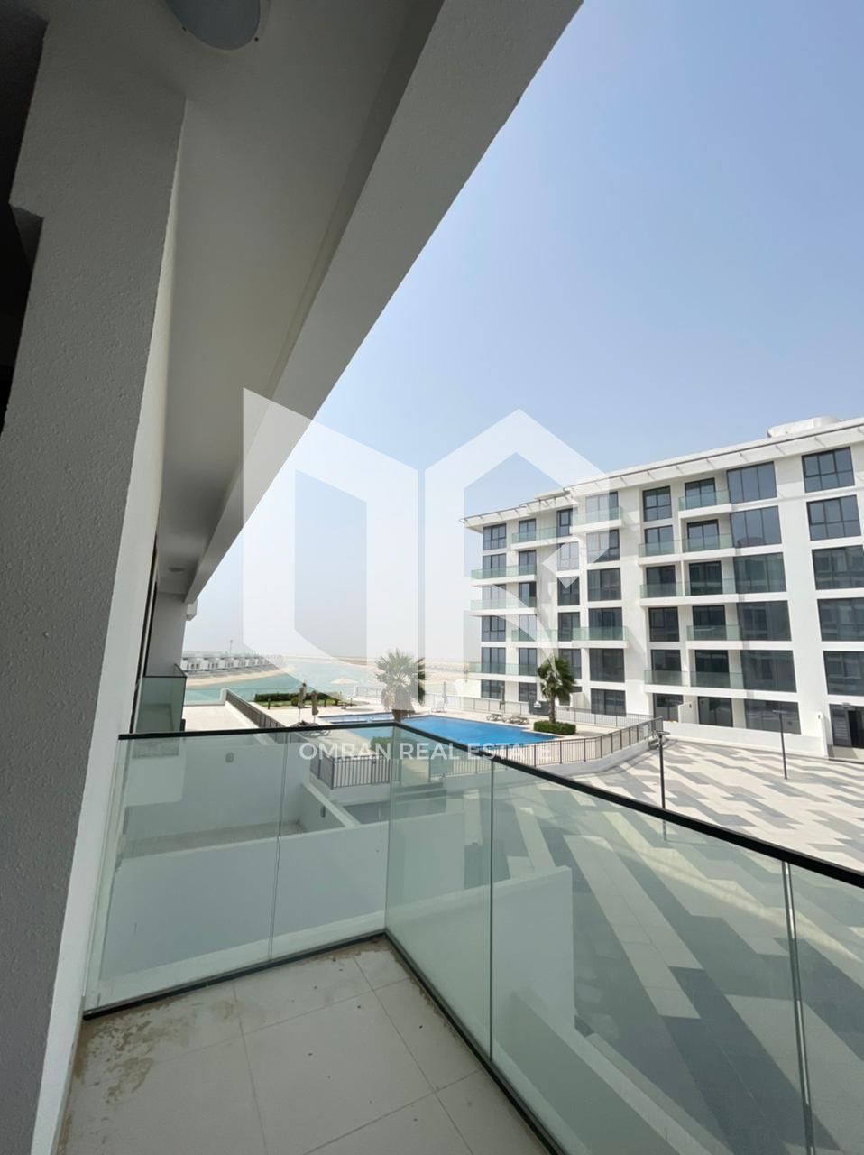 Direct view of the sea and pool in AJMAL MAKAN