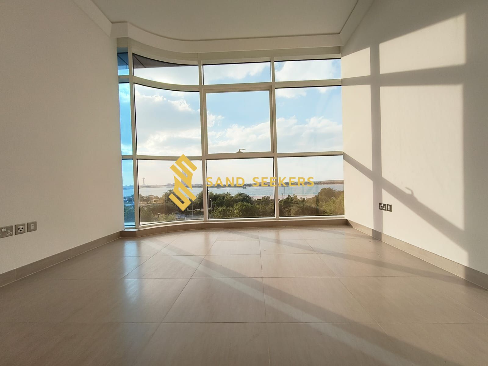 Move-In Ready | Full Sea View ! Well-Planned Space