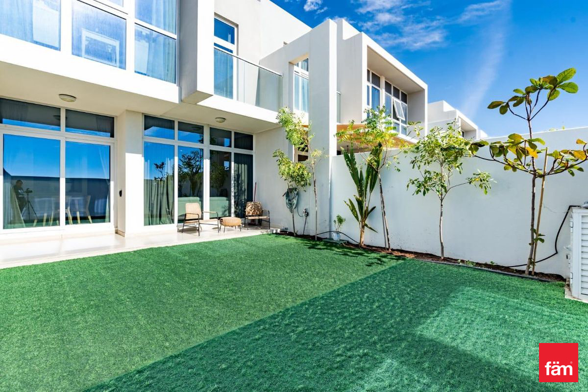 Spacious 3Bedroom Villa For Rent | Basswood