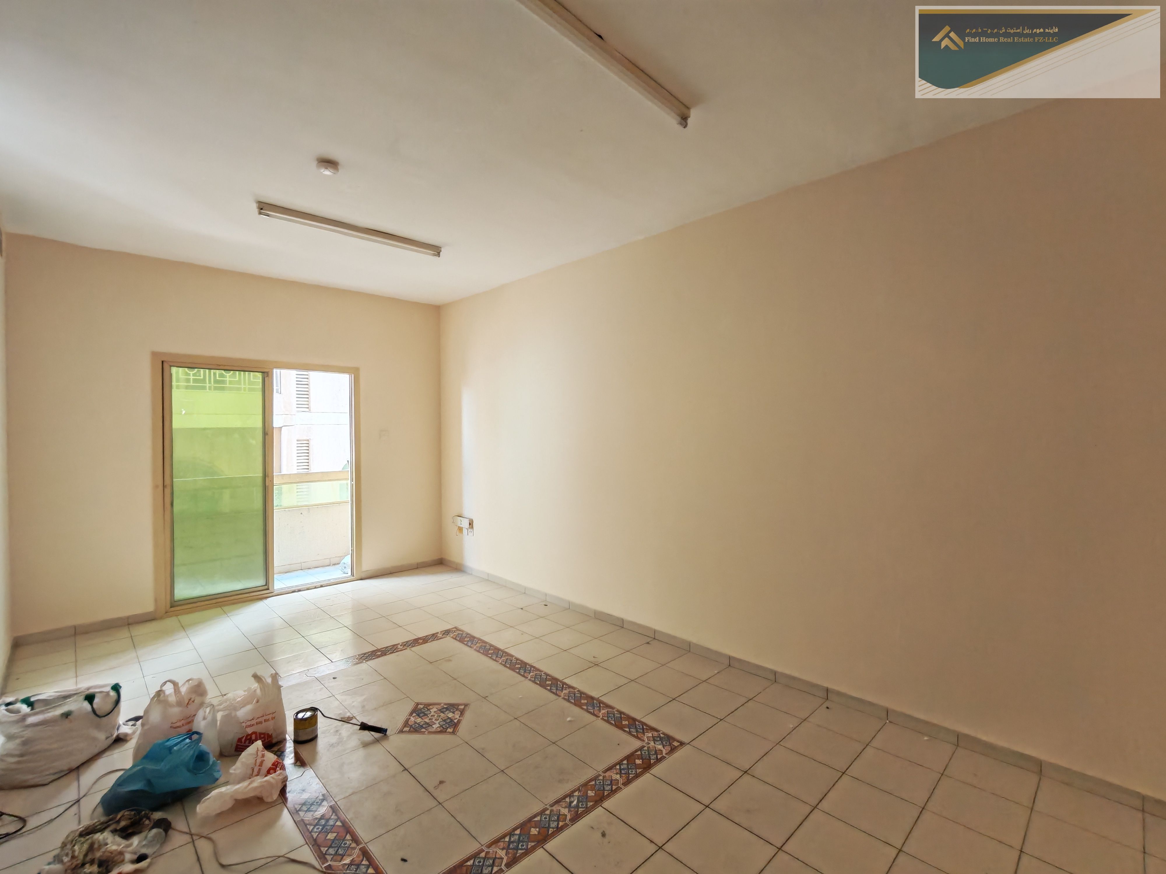 HOT OFFER!! 1 BHK WITH BALCONY CENTRAL AC AND GAS JUST 30K QASIMIA
