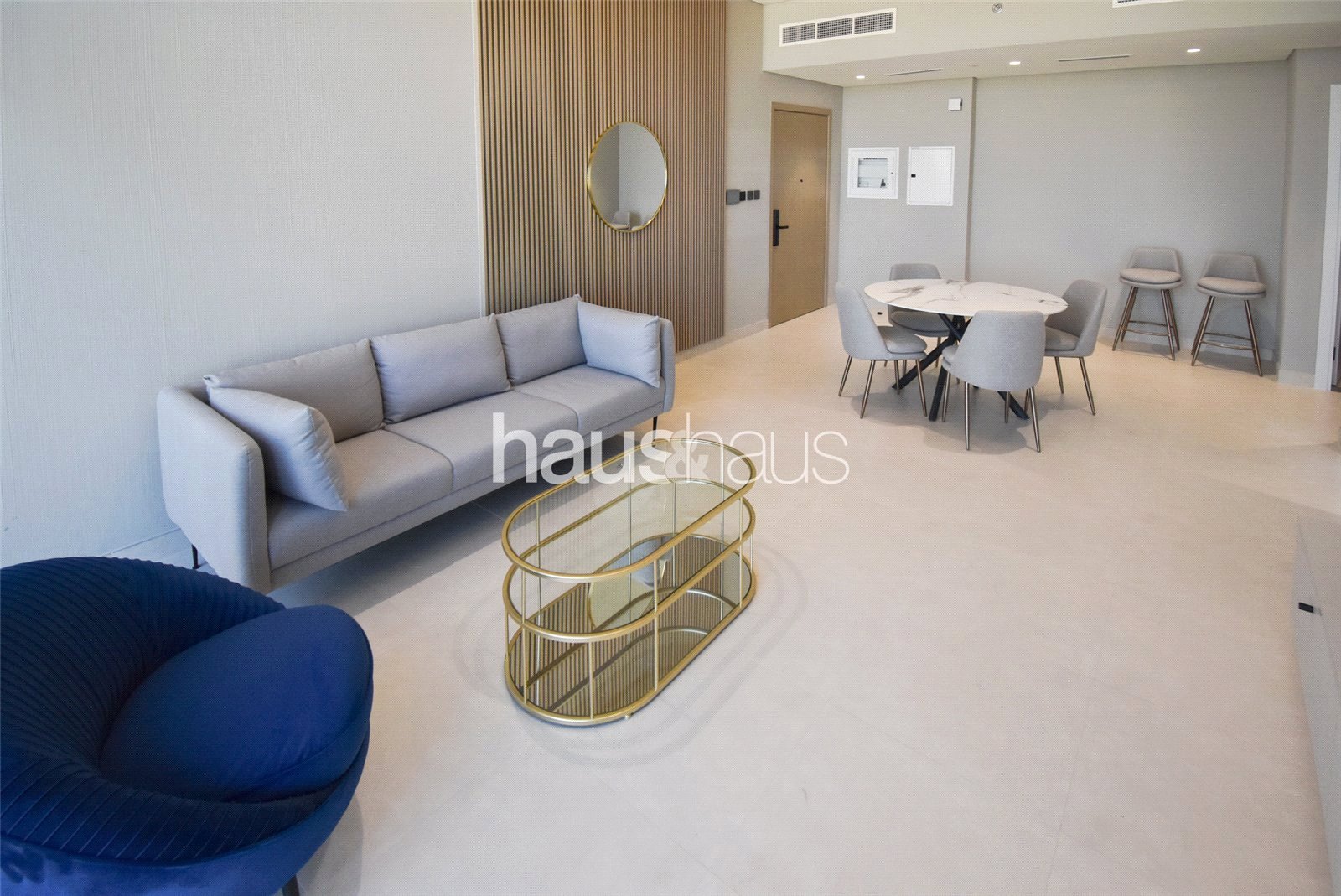 Smart Home | Close to Metro | Exclusive