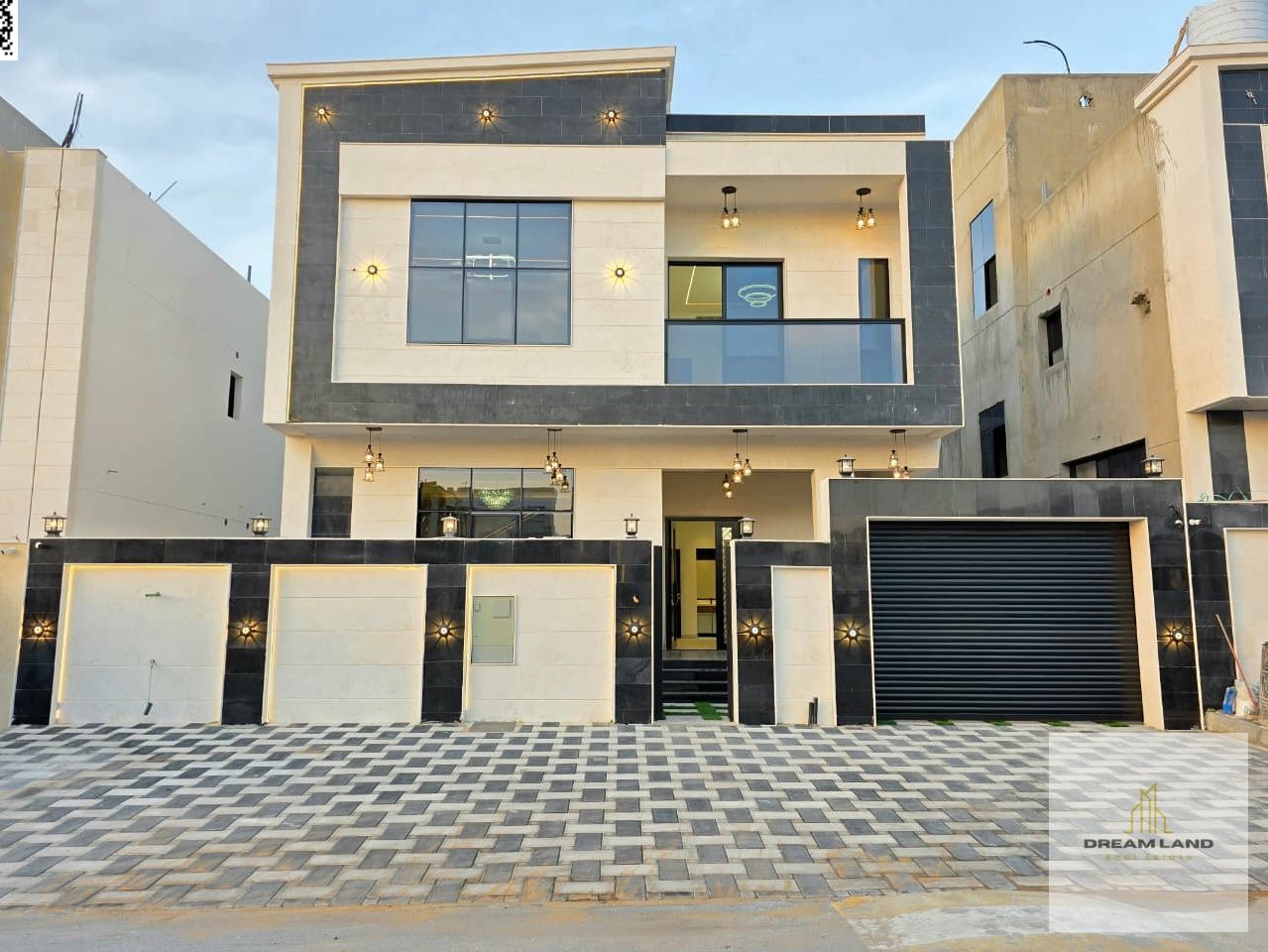 Luxury villa in Al Helio 2, Ajman, ready for immediate occupancy with high-end finishes and spacious living areas. Freehold ownership for all national