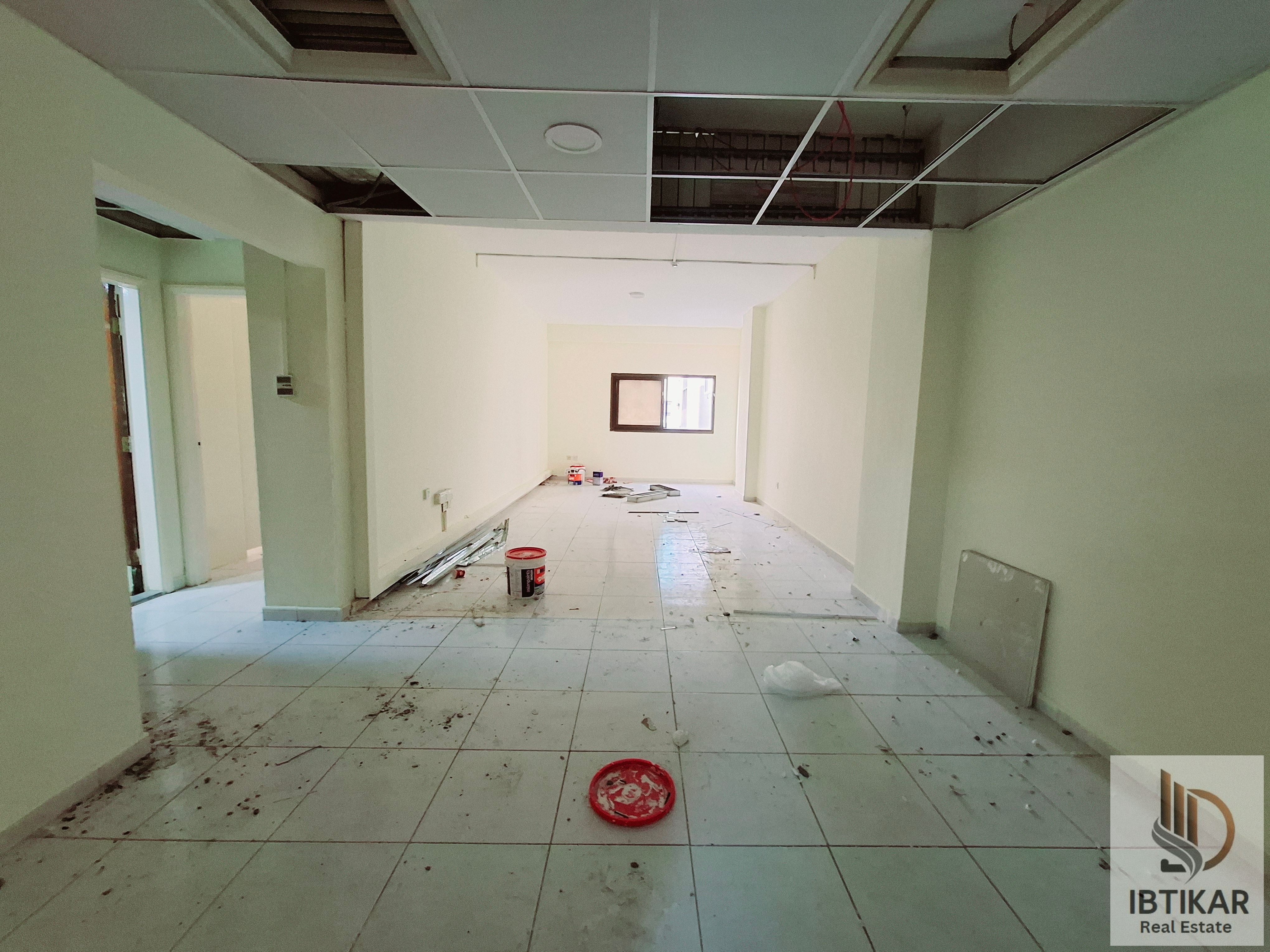 spacious 1bhk available close to king faisal street