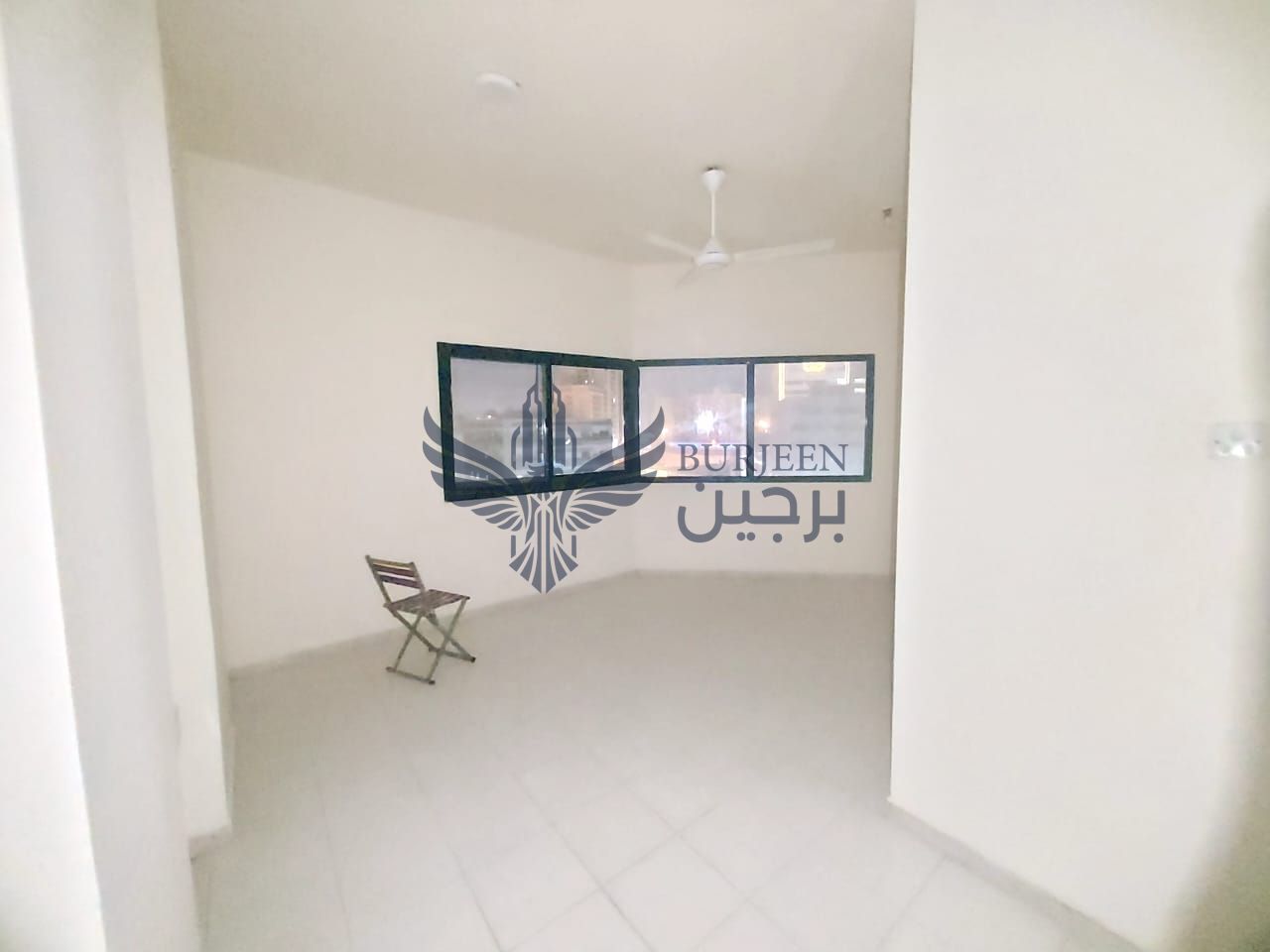 3BHK Apartment just in 29,999 Hot Offer Family Building