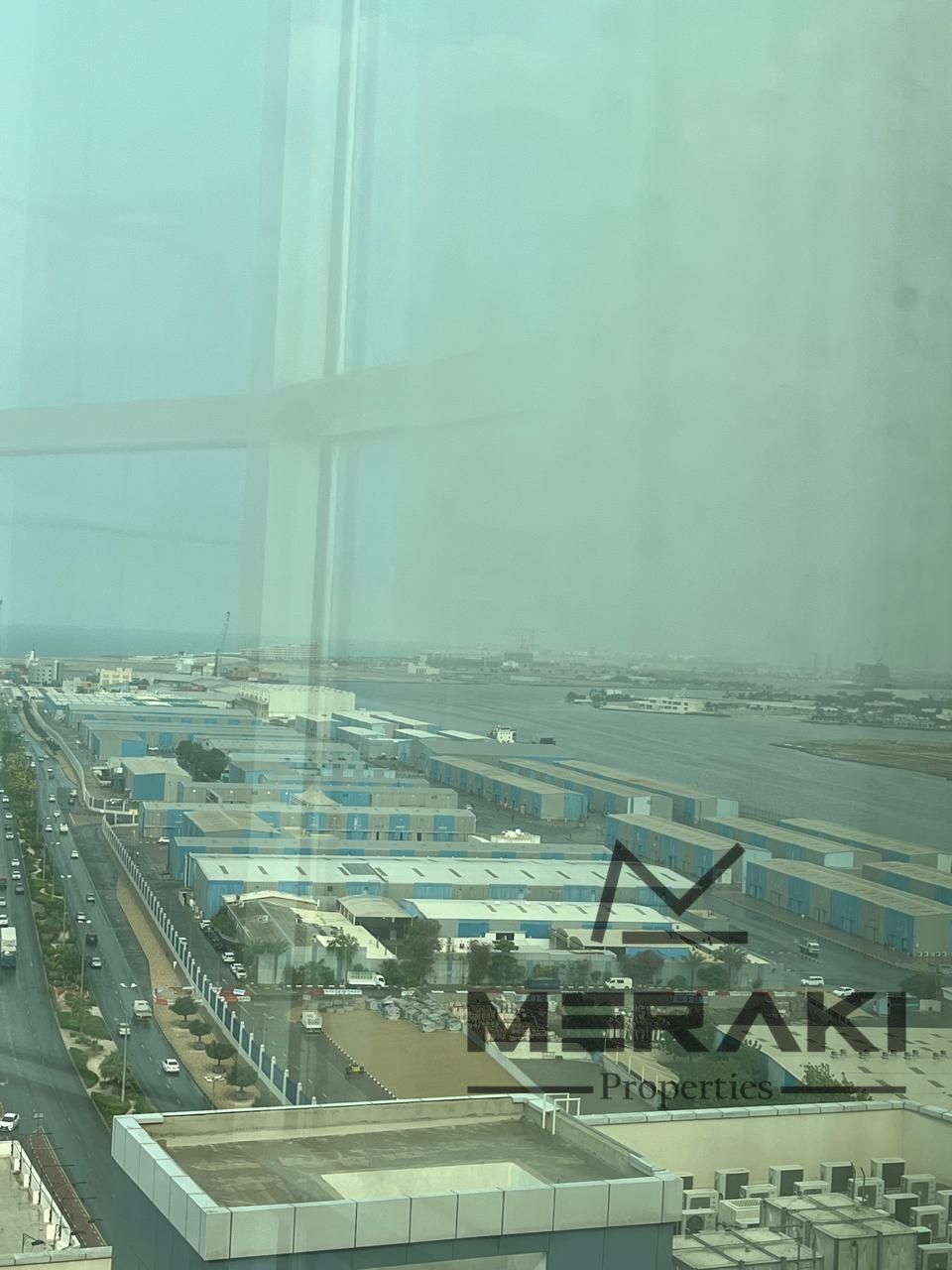 Two bedrooms and a living room for sale at a bargain price – you'll lose 100,000 dirhams, with a full sea view in The Orient.