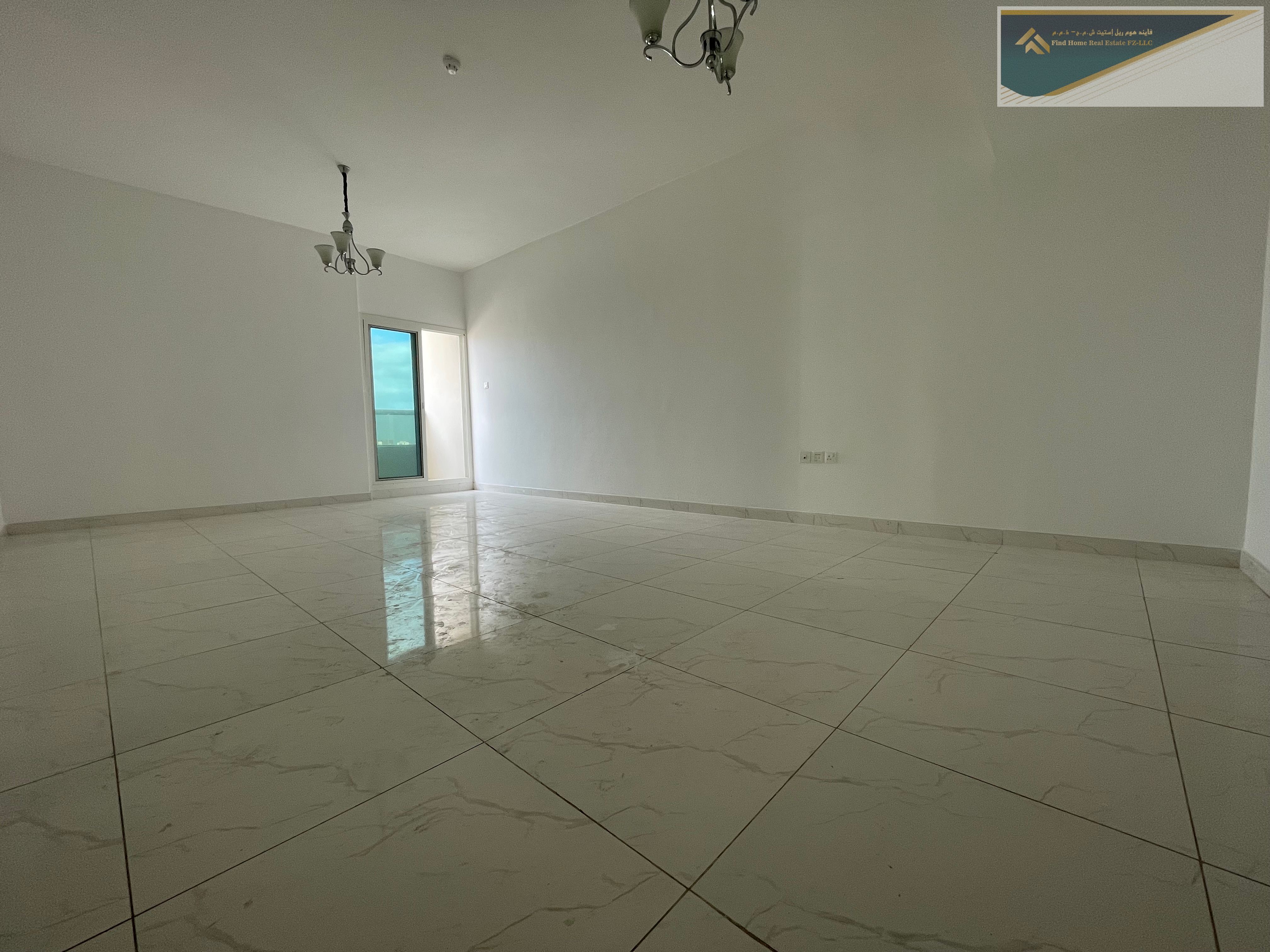 HOT LOCATION!! NEAR CORNISH 3BHK WITH MAID ROOM BALCONY SEAVIEW BRAND NEW APPARTMENT IS JUST 69k