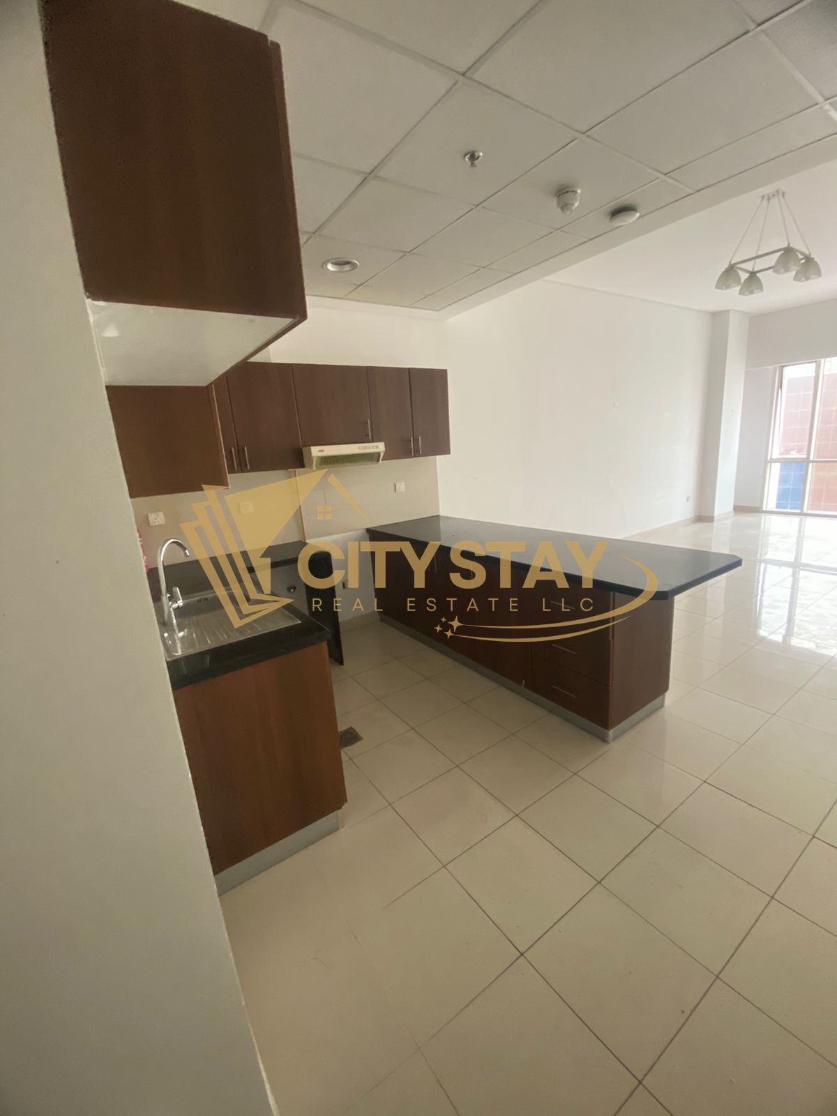 66k Rent For Bright 1bhk with Balcony | Dubai Silicon Oasis | Prime Location