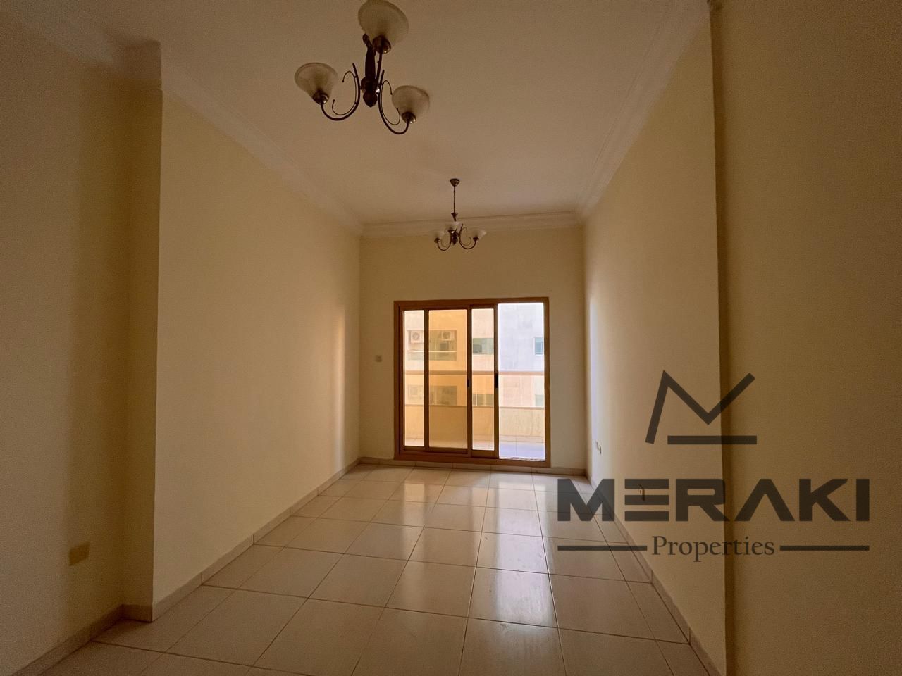 High Floor One Bedroom Apartment Majestic Tower