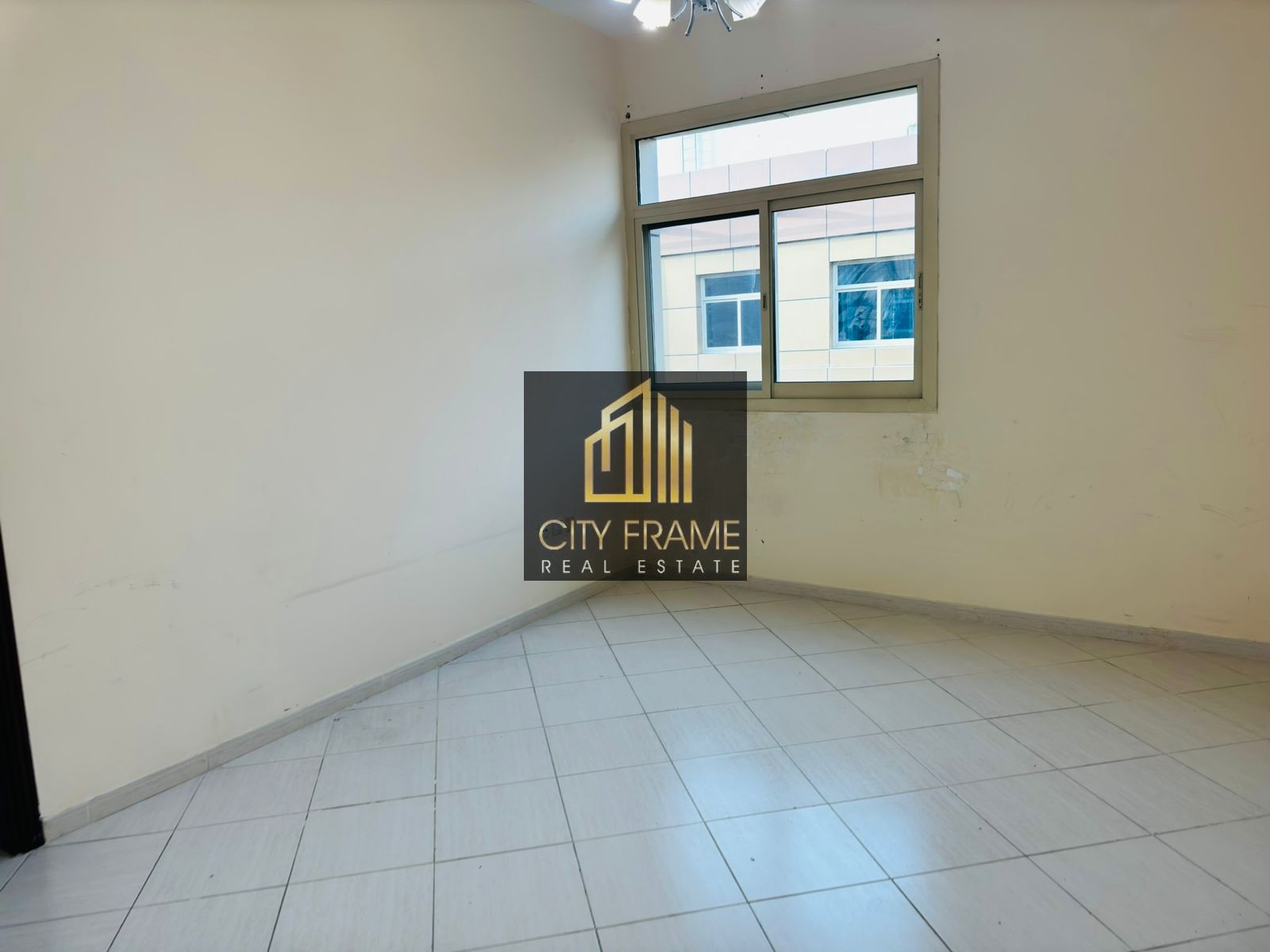 1bedroom hall rent in mankhool for family