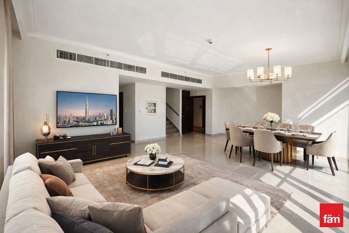 Park View | Upgraded | Vacant | Corner