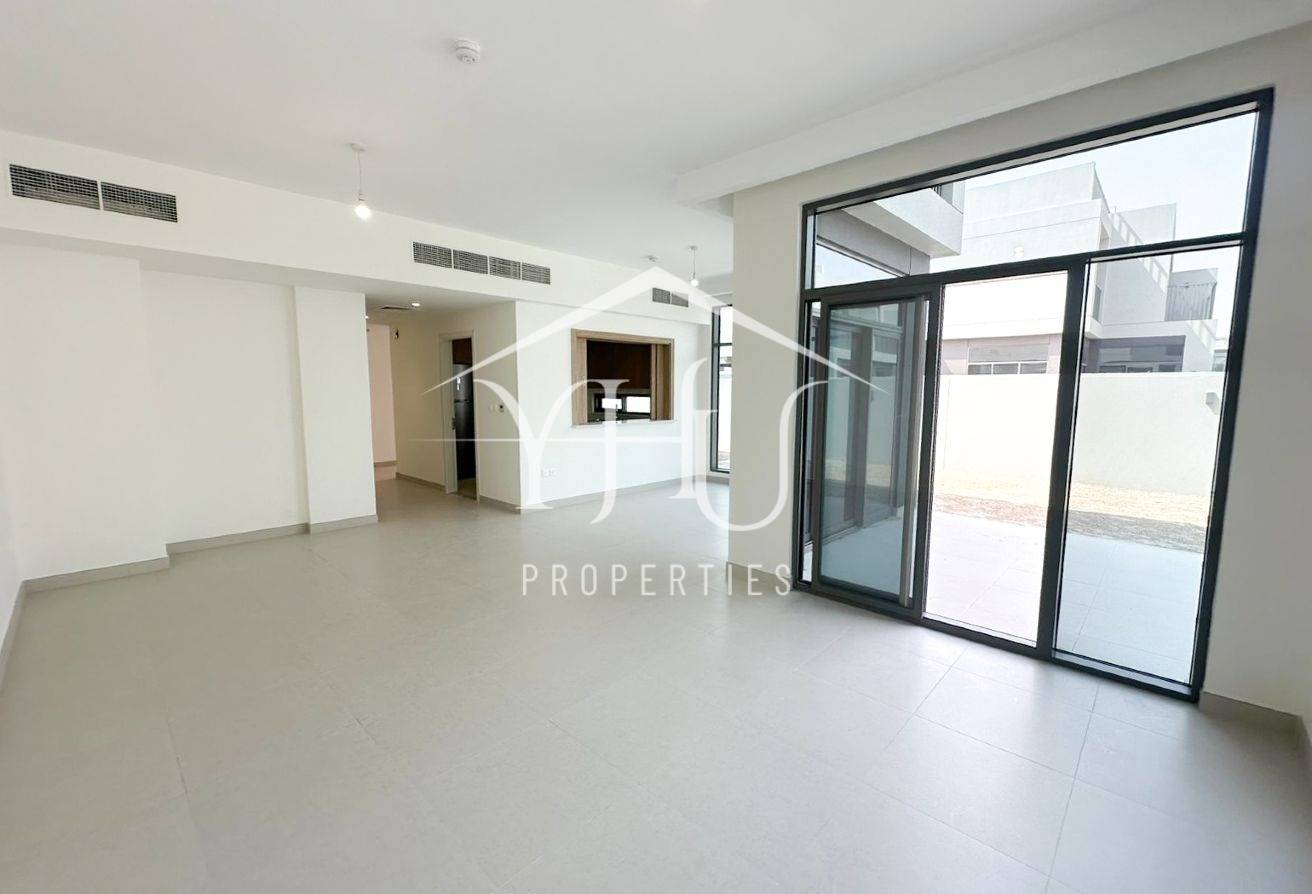 Spacious 4BR + Maid | Beach Access | Ready To Move