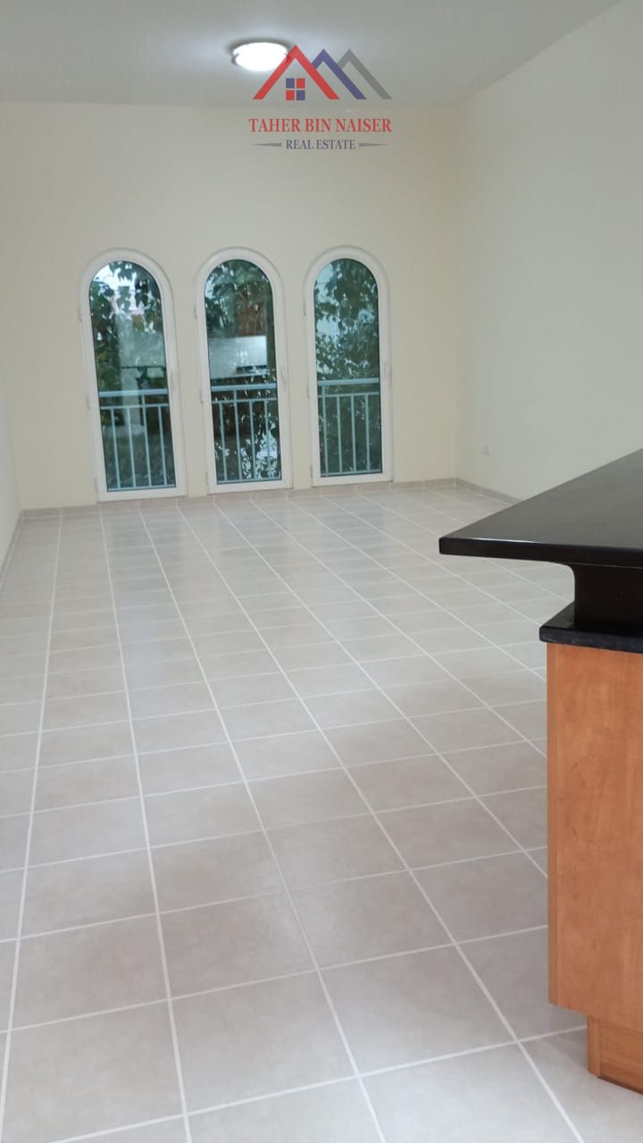 “Spacious 1-Bedroom Apartment With Balcony | Near Metro | Discovery Gardens”