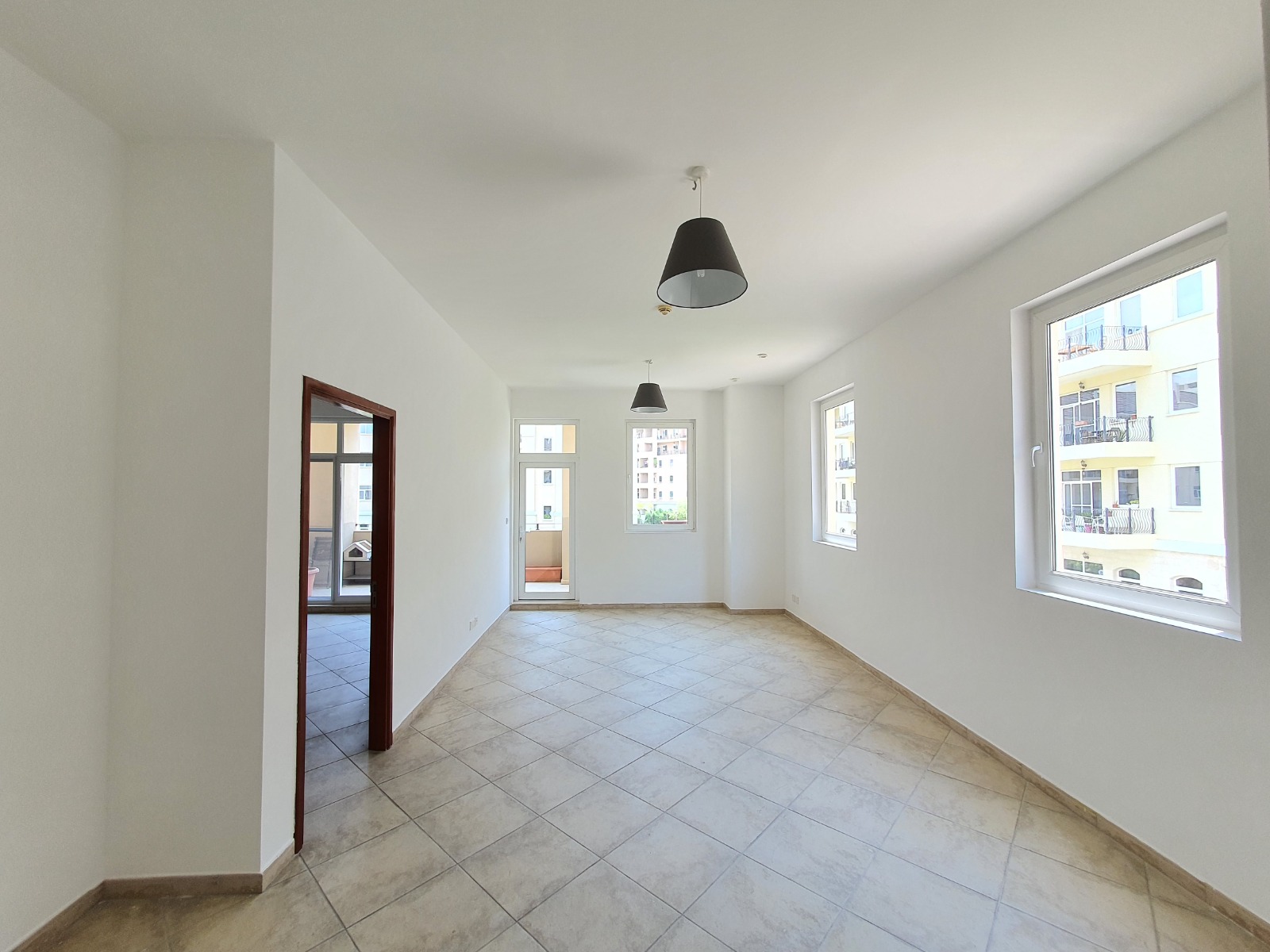 BEST SALE 1 BHK WITH STORAGE BENNET HOUSE 1 MOTOR CITY
