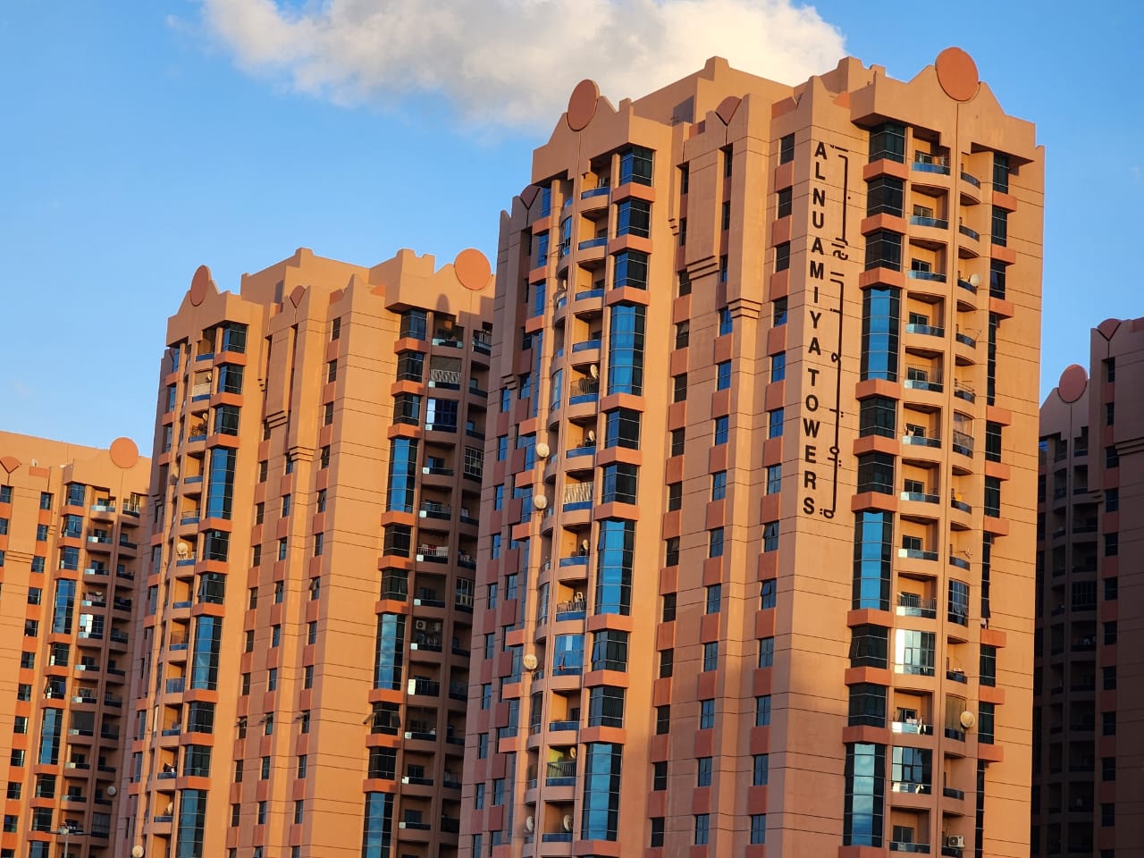 Distress deal only 285000 AED Nice and clean studio in Al Naimiya Tower C al namiya - Ajman size 572,32 sq ft